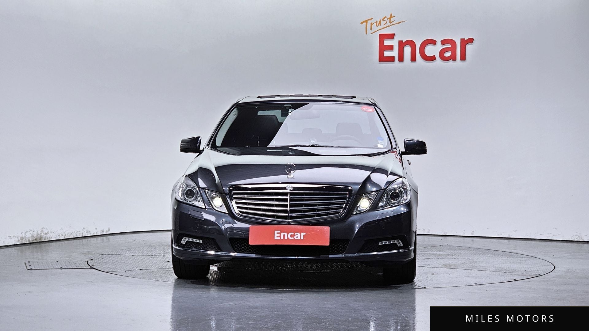 Mercedes-Benz E-Class W212 2010 — миниатюра 3