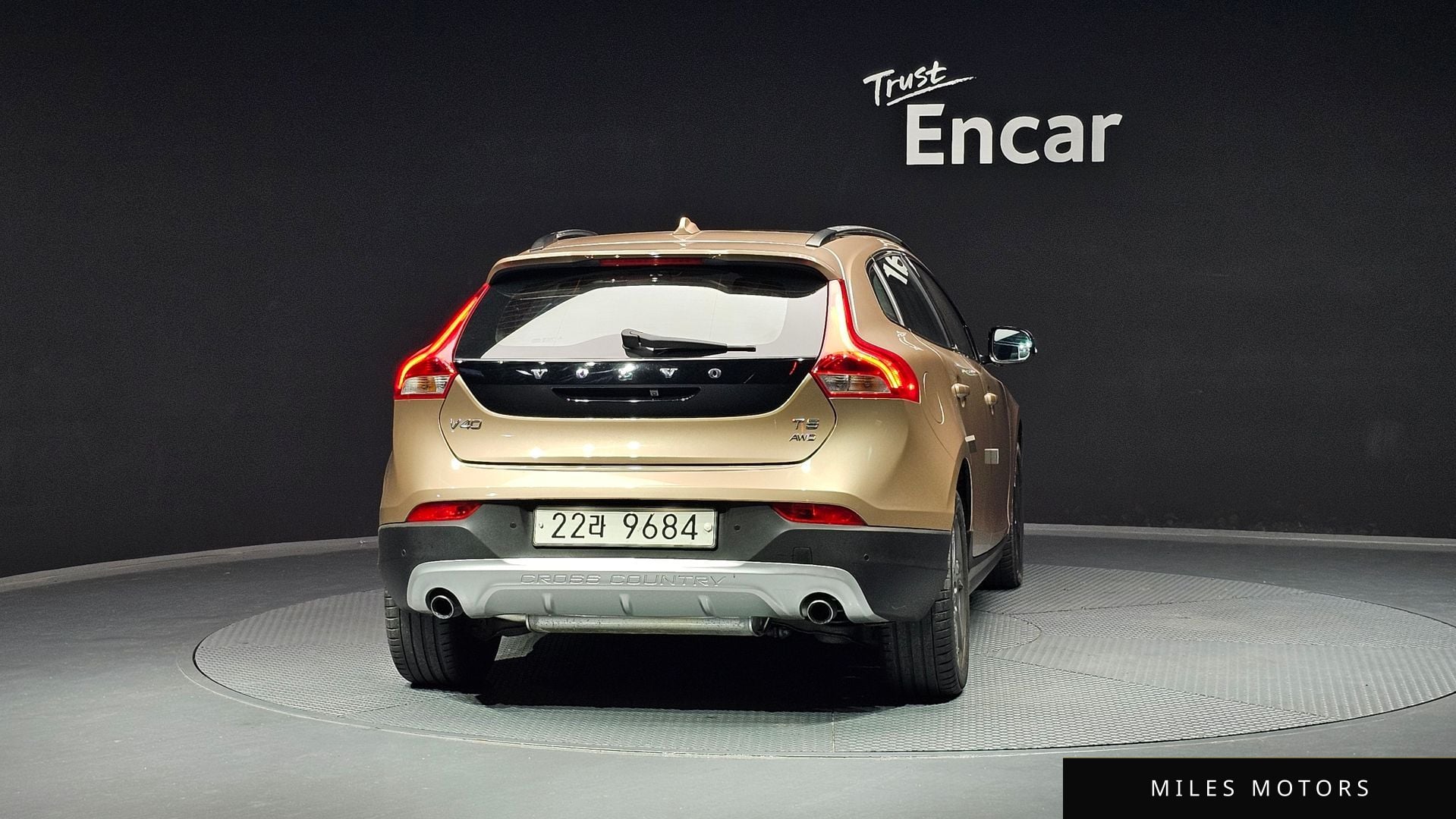 Volvo V40 2013 — миниатюра 4