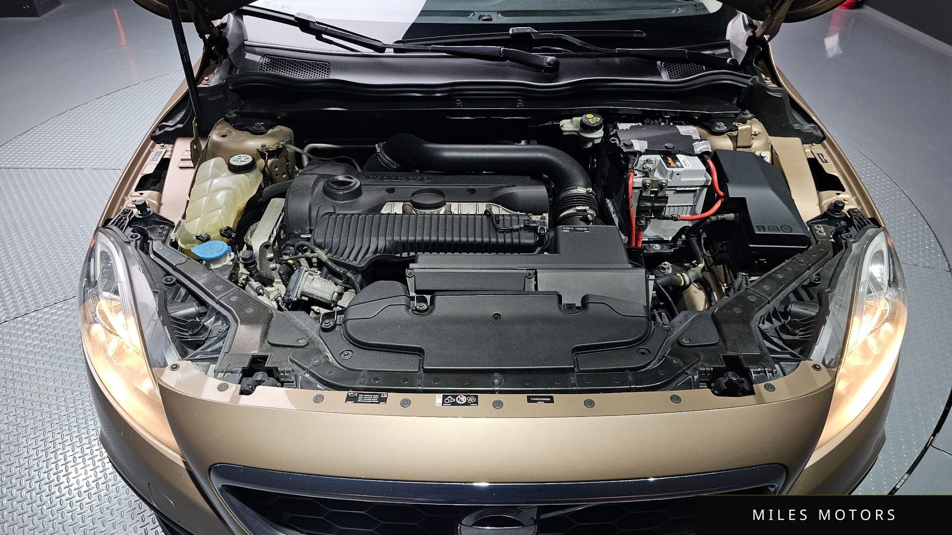 Volvo V40 2013 — миниатюра 6