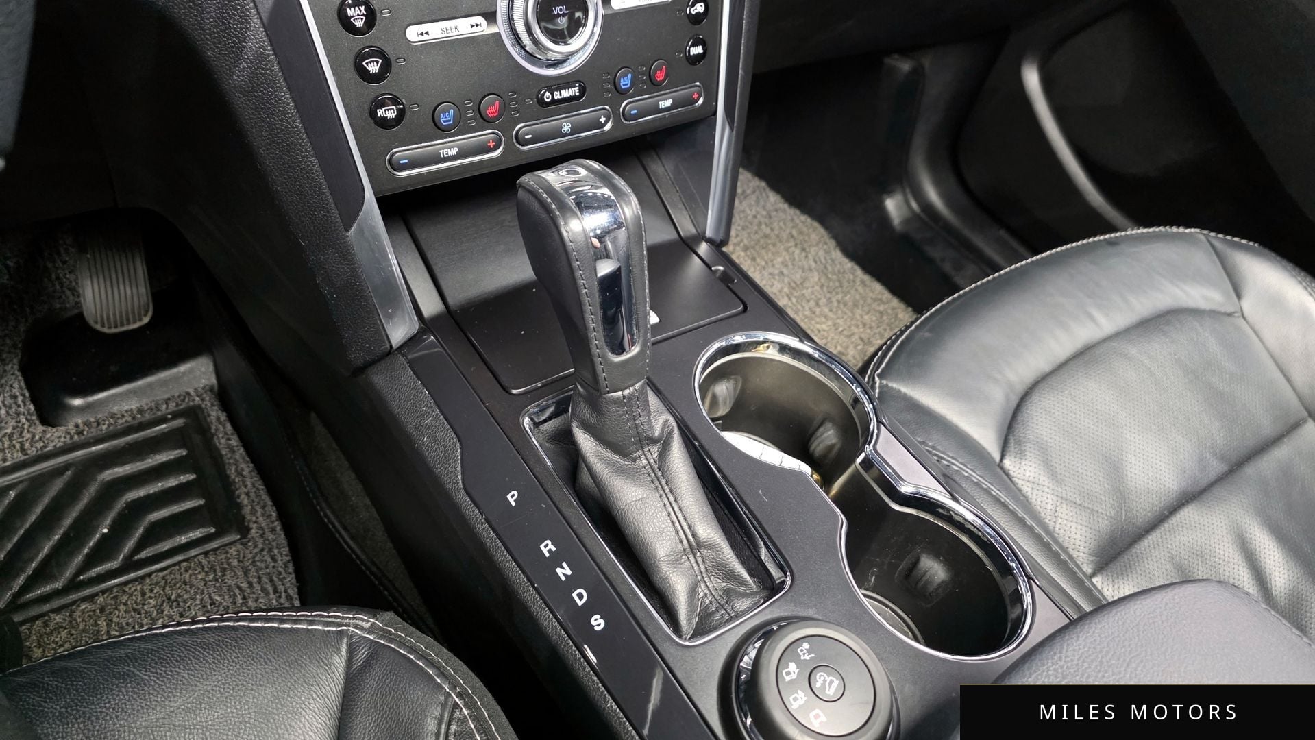 Ford Explorer 2017 — миниатюра 9