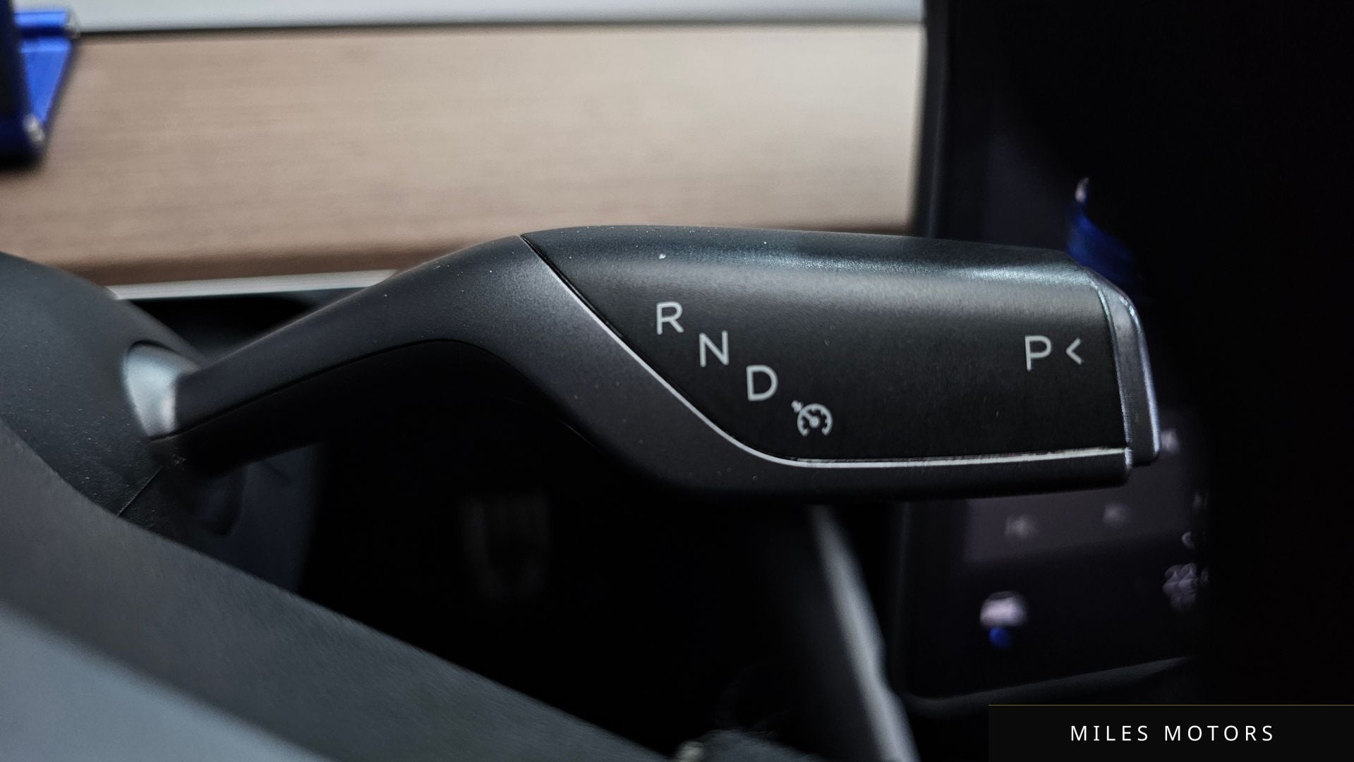 Tesla Model 3 2020 — миниатюра 9