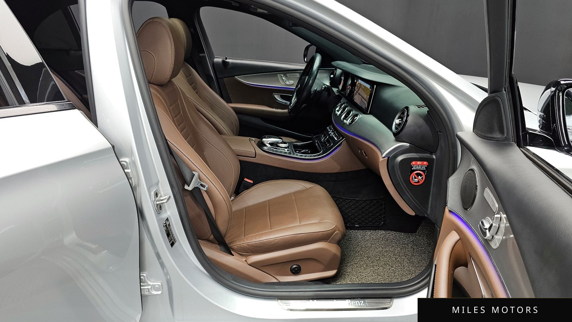 Mercedes-Benz E-Class W213 2020 — миниатюра 11
