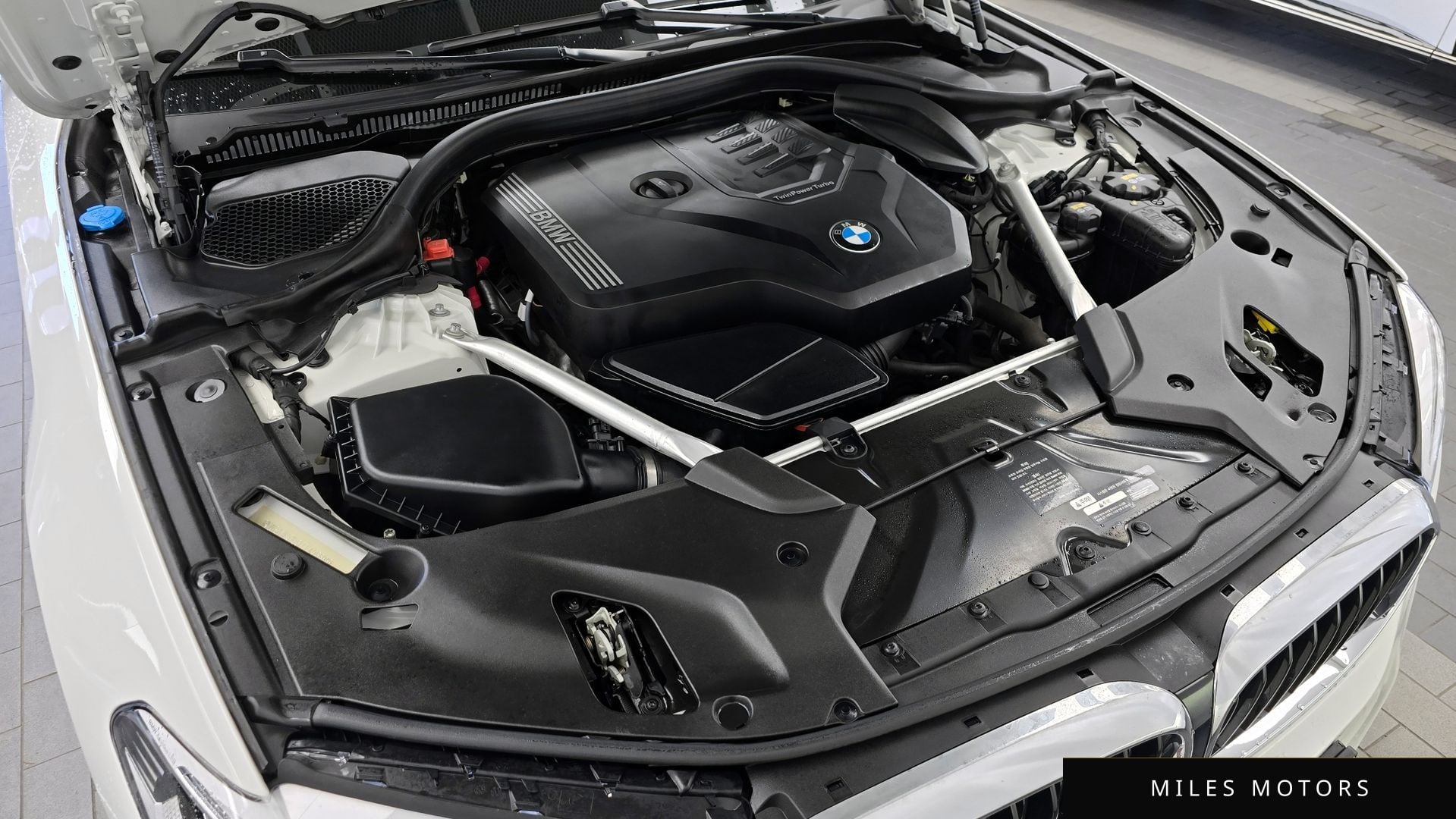 BMW 5 Series (G30) 2020 — миниатюра 6