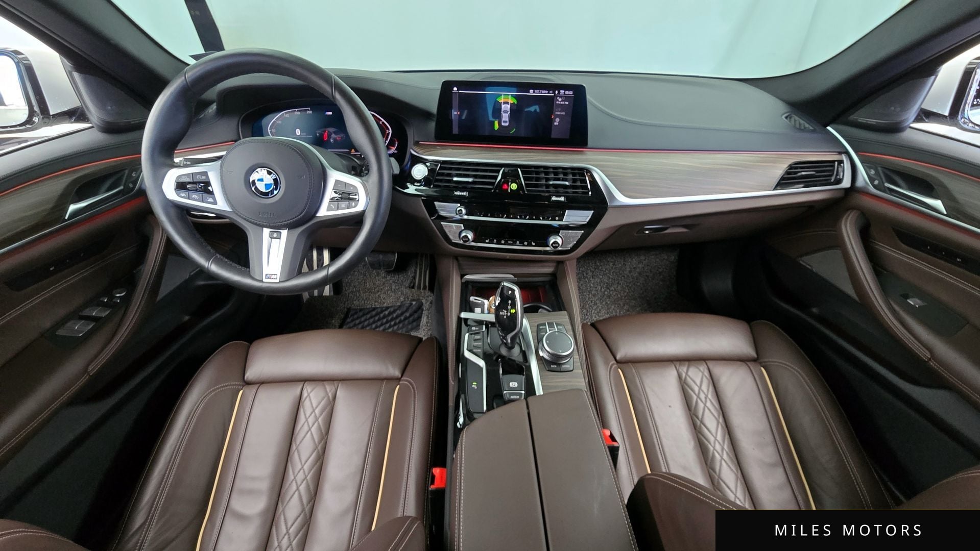 BMW 5 Series (G30) 2020 — миниатюра 7