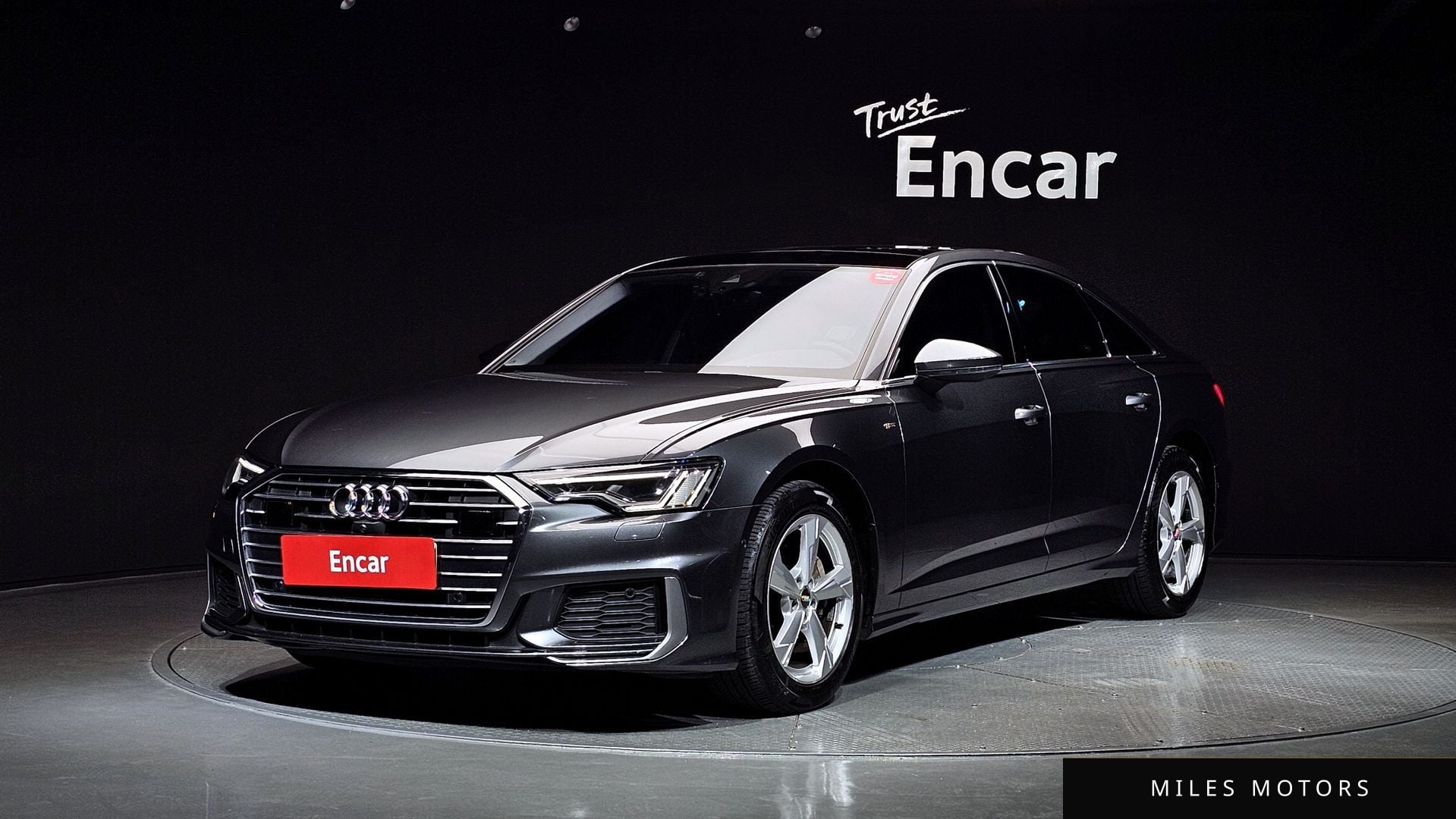 Audi A6 (C8) 2020 — фото 1 из 12