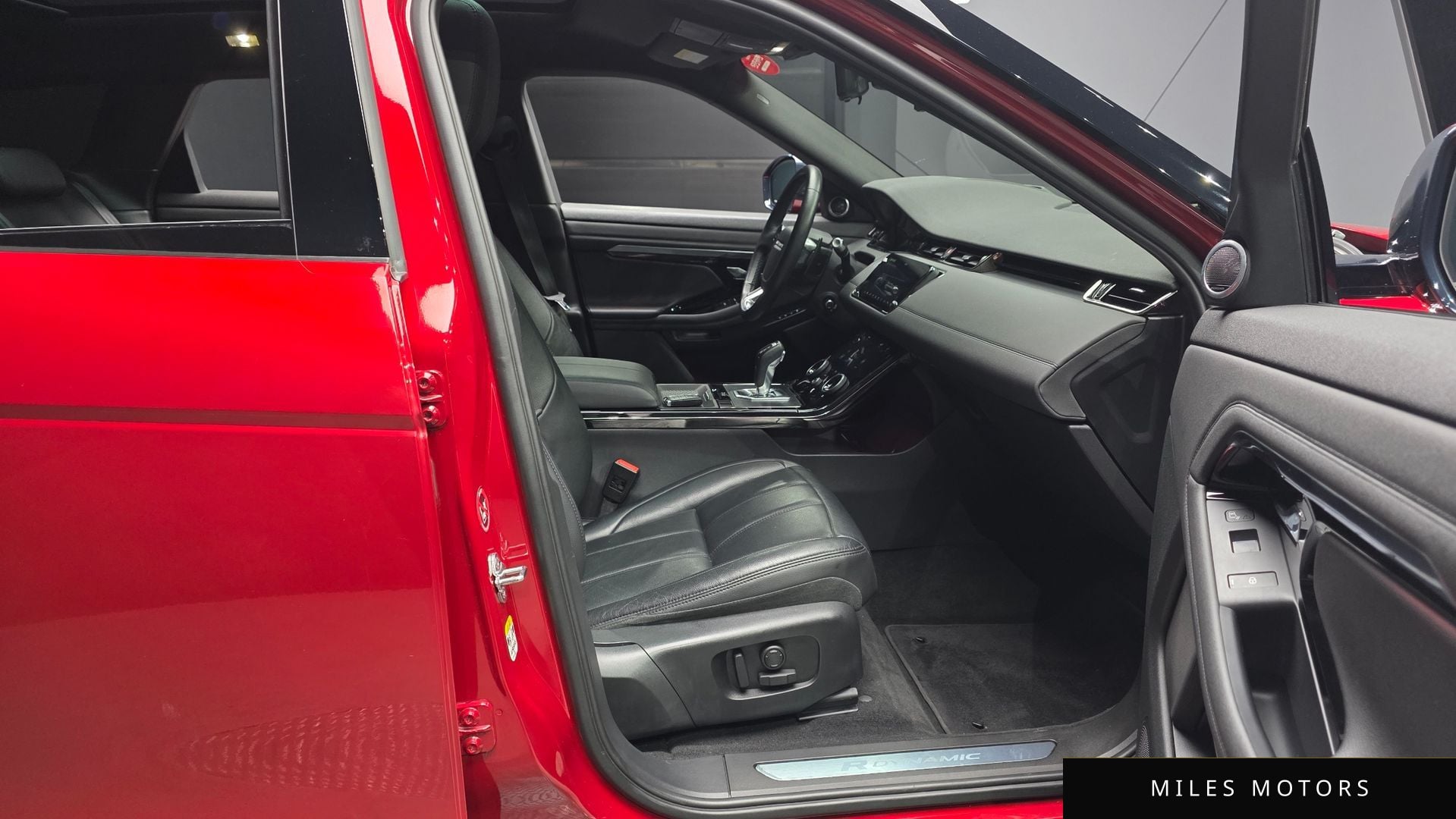 Land Rover Range Rover Evoque 2020 — миниатюра 11