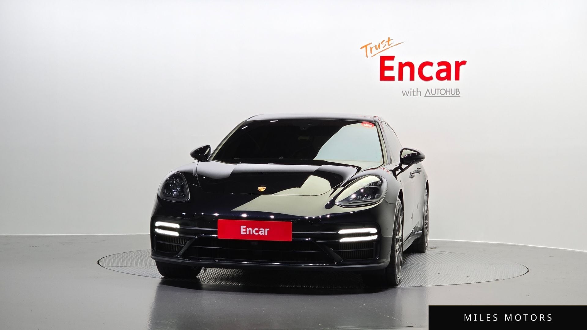 Porsche Panamera 2021 — миниатюра 3