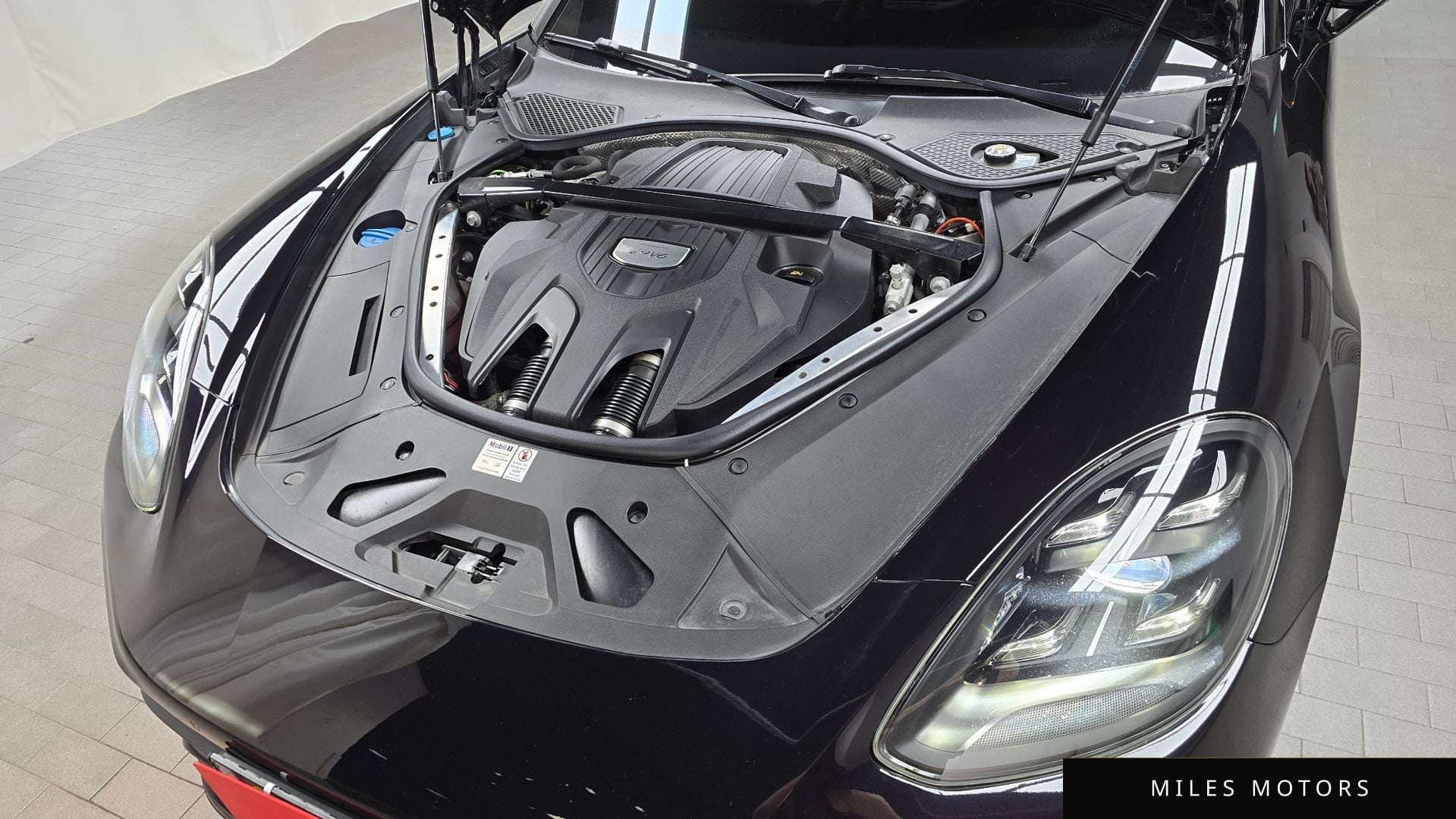 Porsche Panamera 2021 — миниатюра 6
