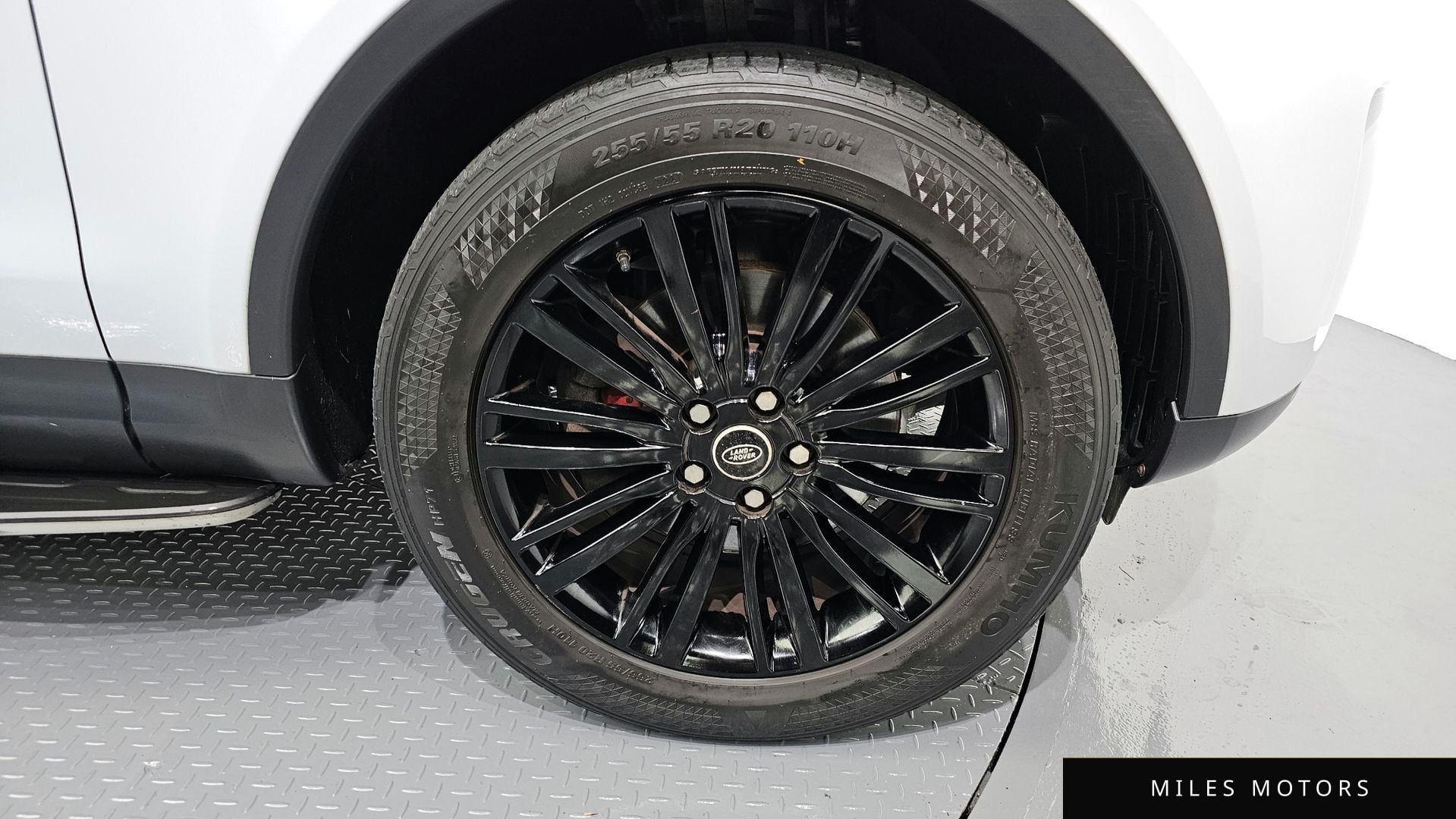 Land Rover Discovery 2018 — миниатюра 7