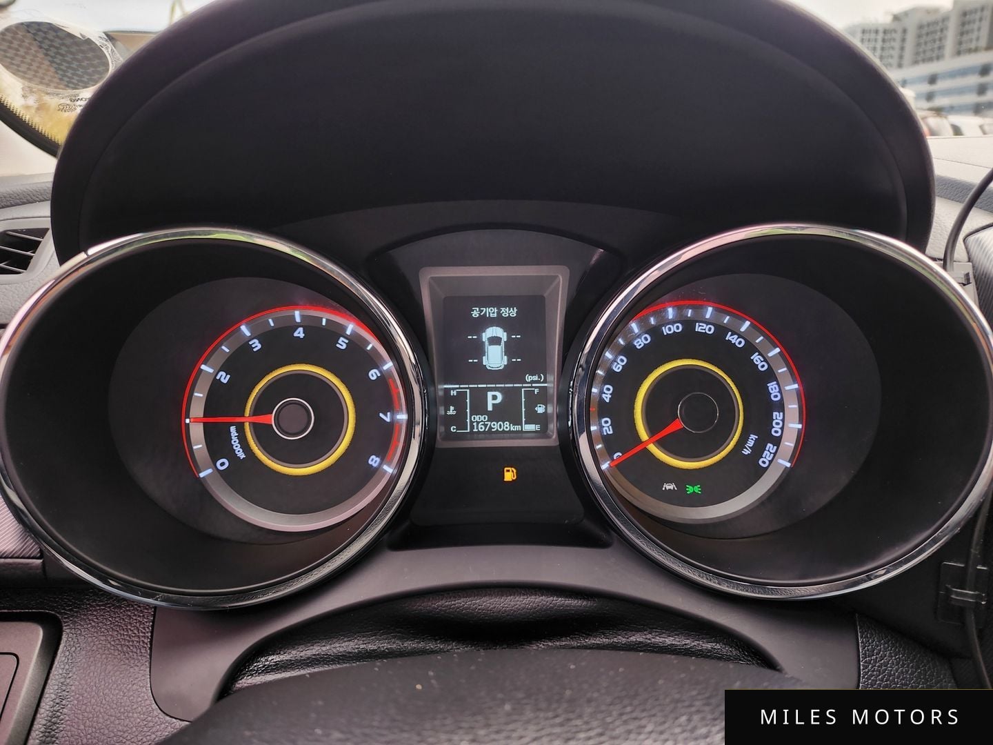 KG Mobility Tivoli 2017 — миниатюра 4
