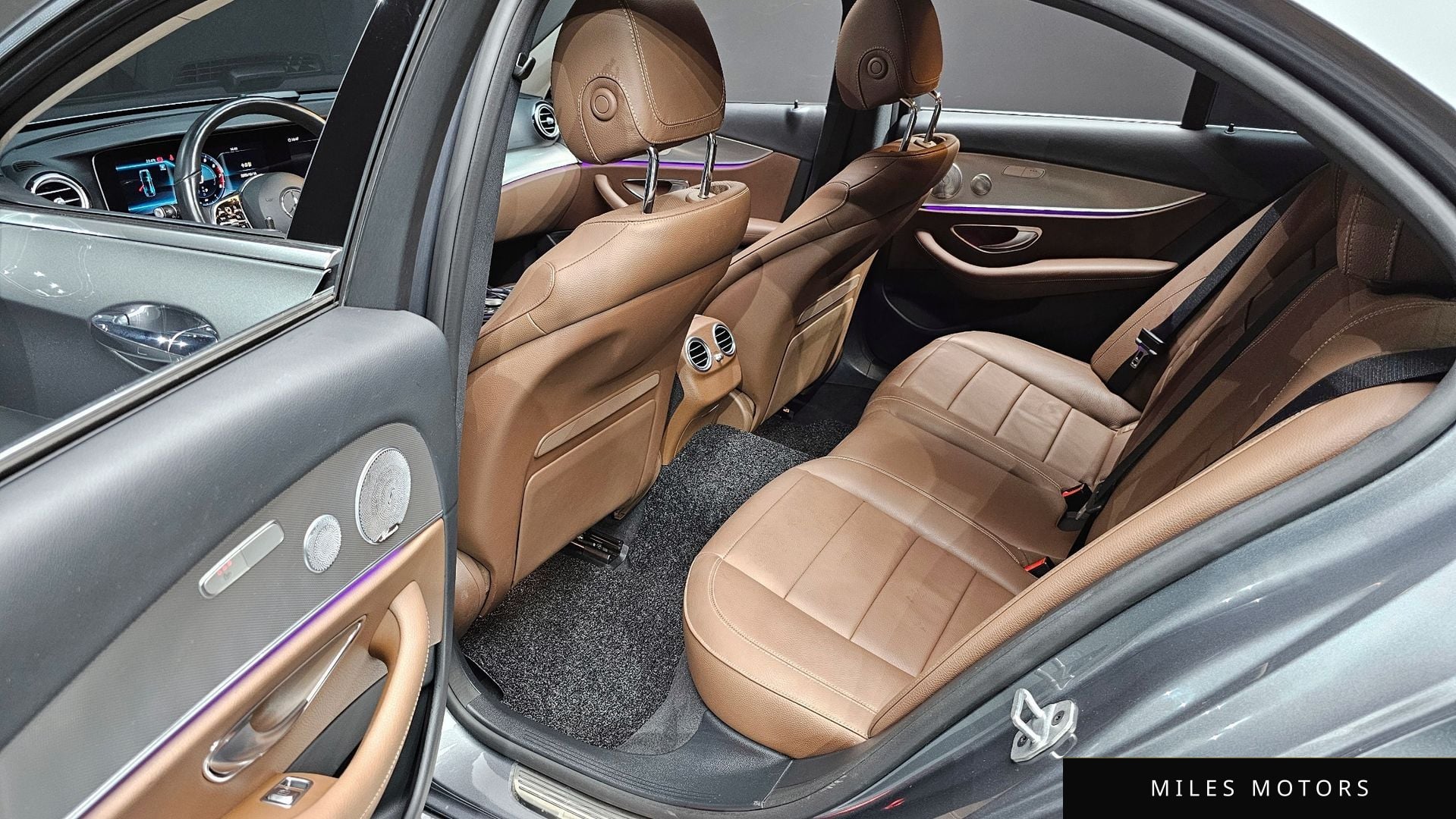 Mercedes-Benz E-Class W213 2019 — миниатюра 12