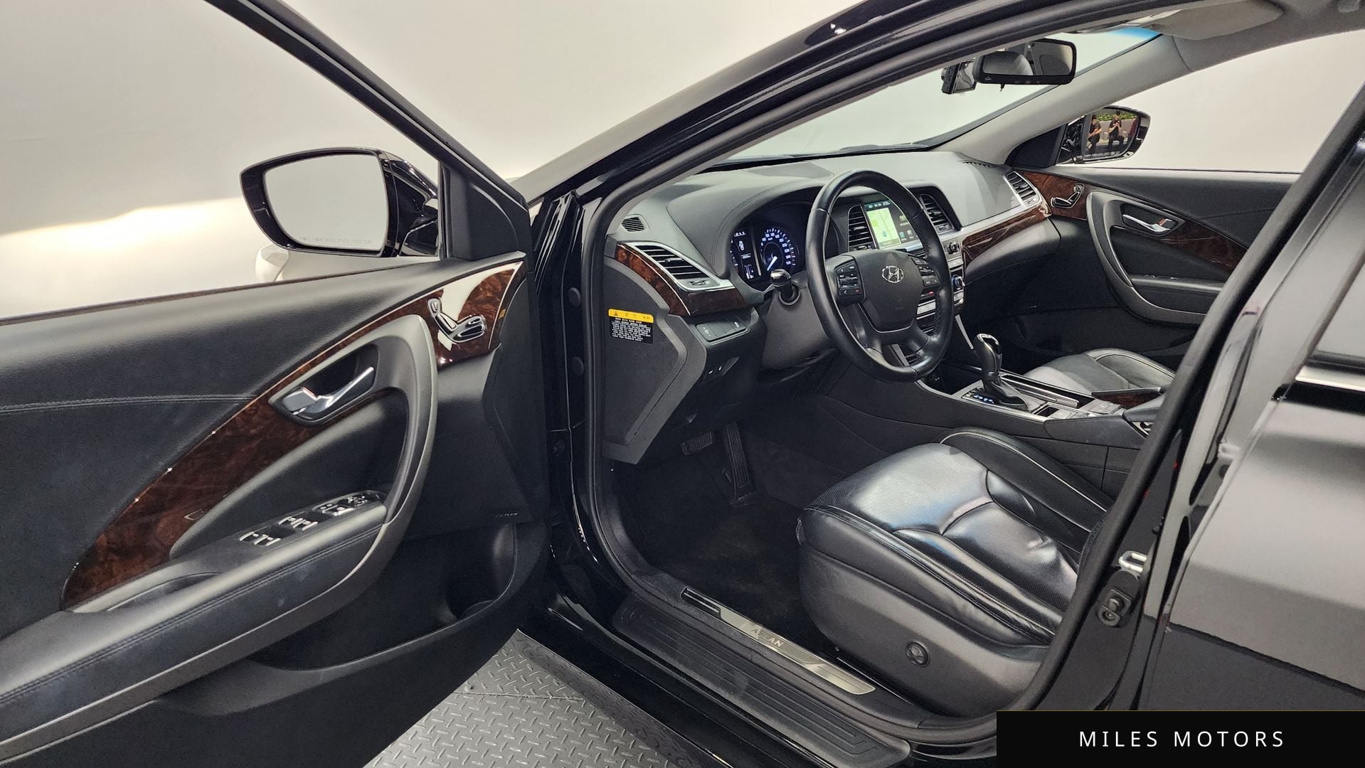 Hyundai Aslan 2016 — миниатюра 10