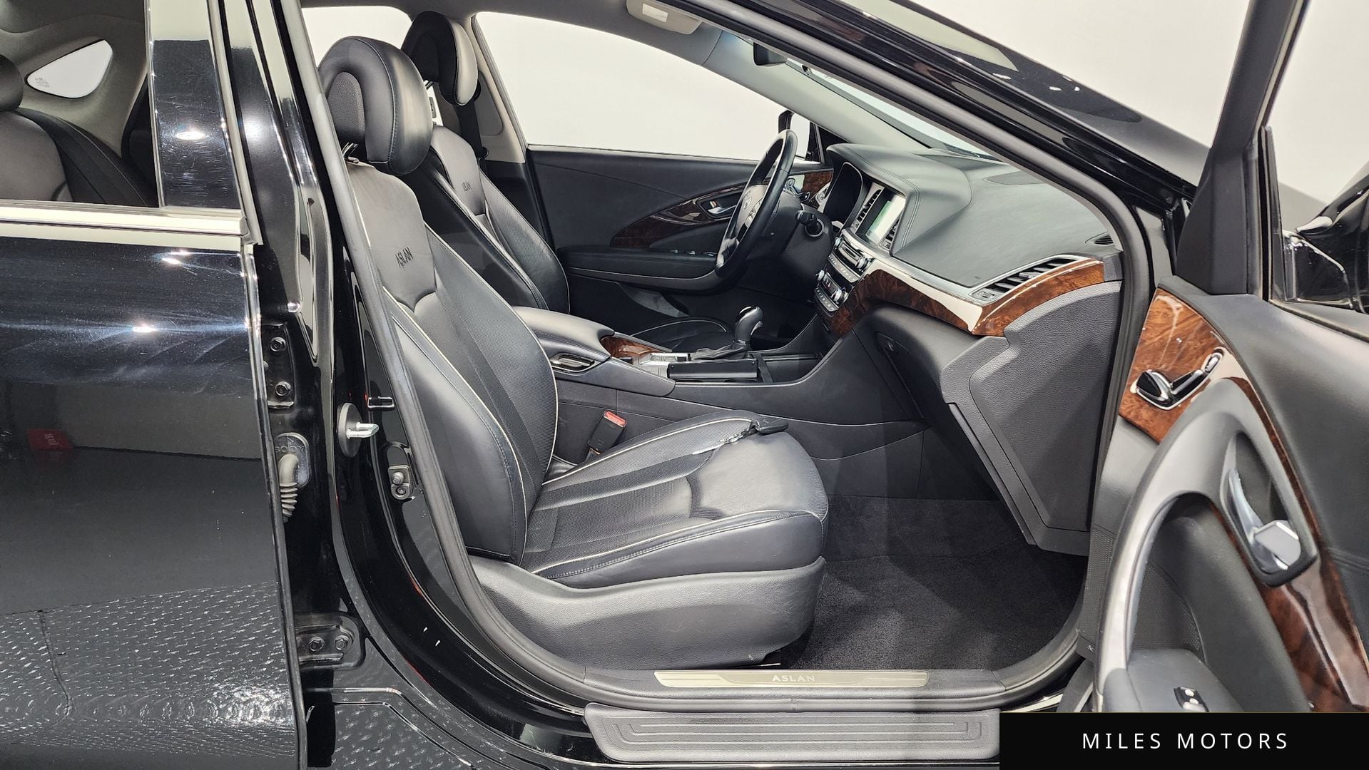 Hyundai Aslan 2016 — миниатюра 11