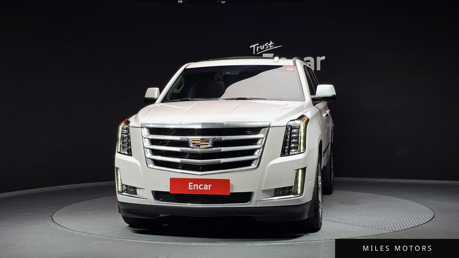 Cadillac Escalade 2018 — миниатюра 3
