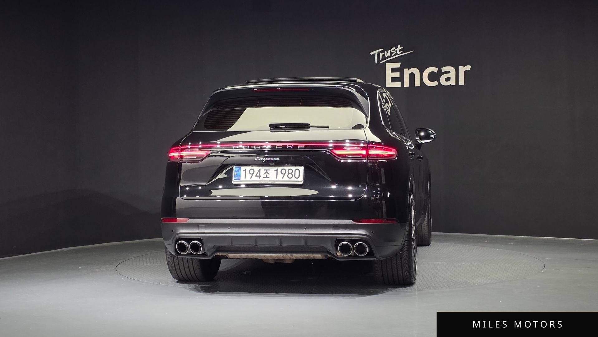 Porsche Cayenne 2023 — миниатюра 4