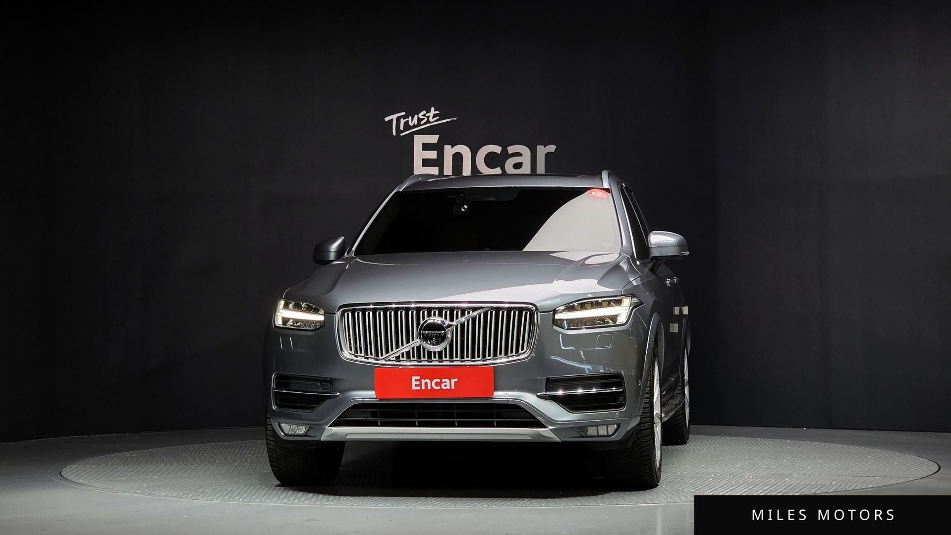 Volvo XC90 2018 — миниатюра 3
