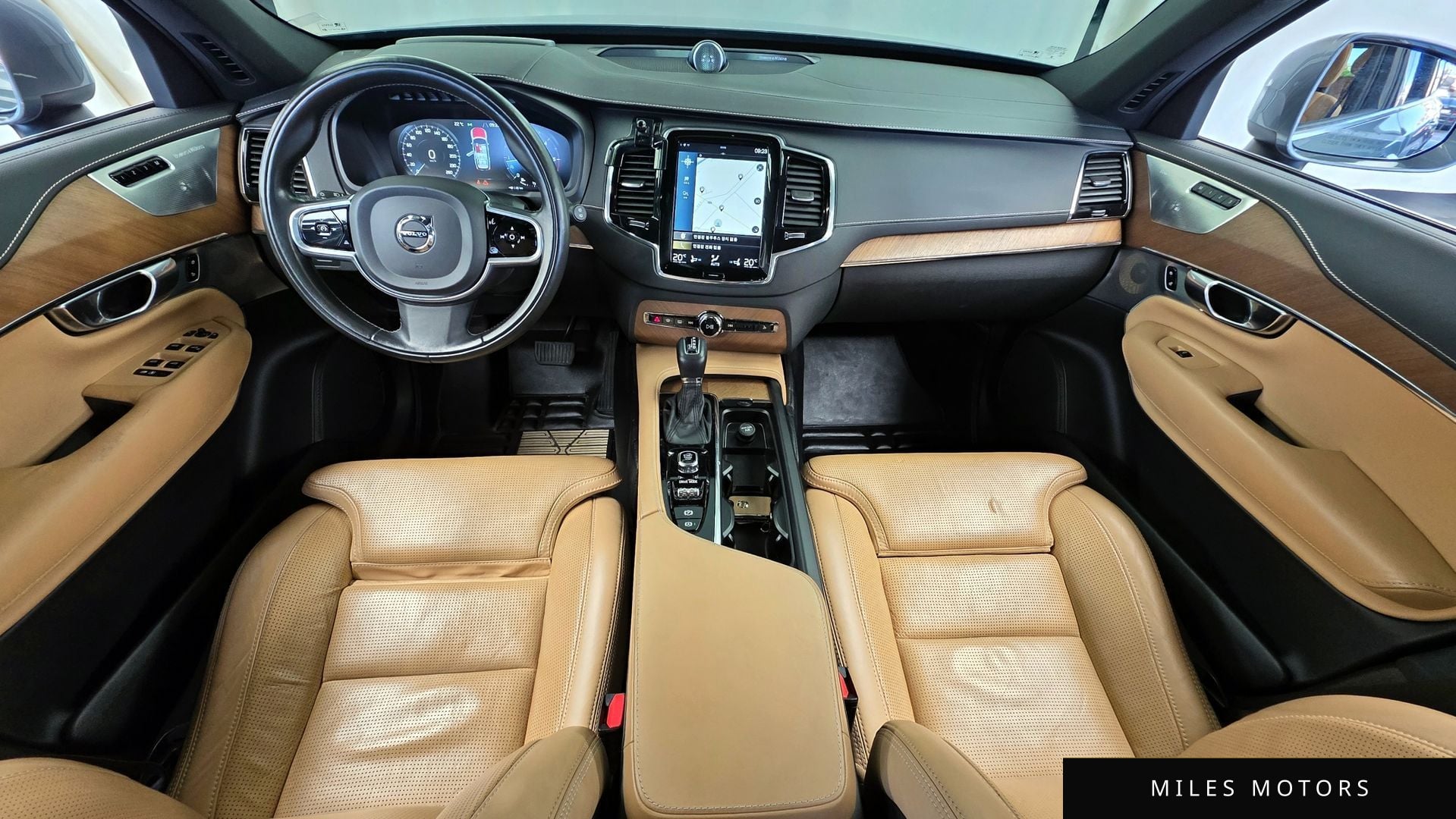 Volvo XC90 2018 — миниатюра 7