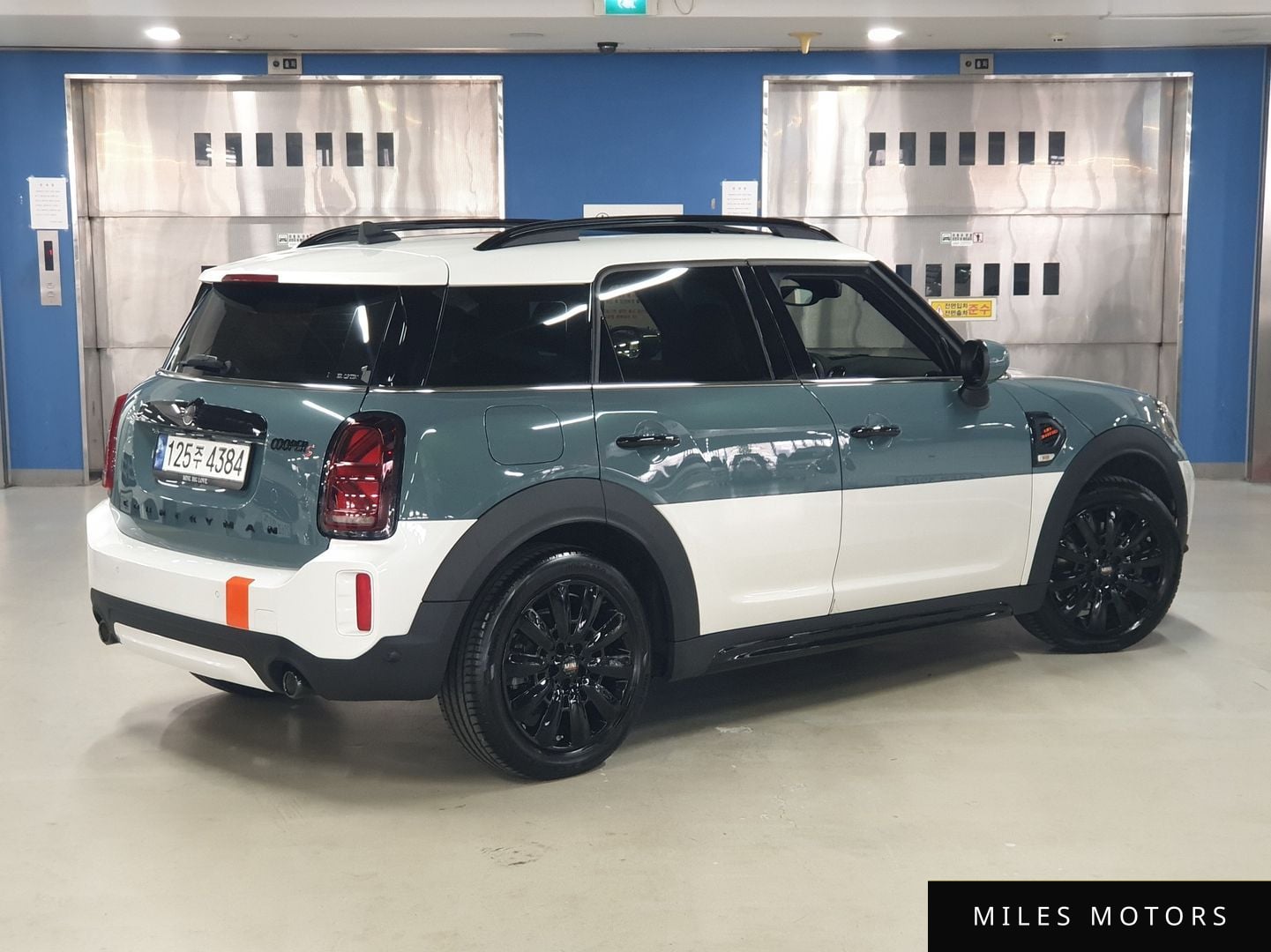 MINI Countryman 2024 — миниатюра 2
