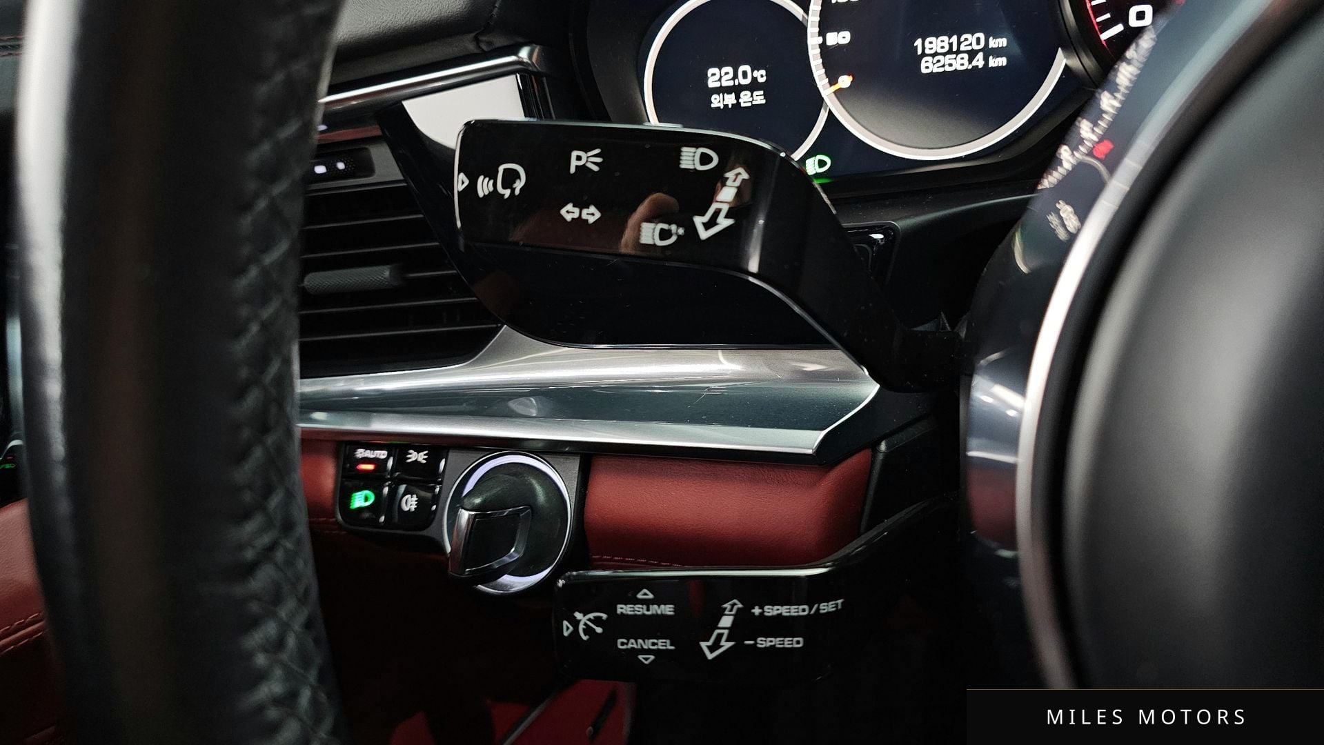 Porsche Panamera 2018 — миниатюра 17