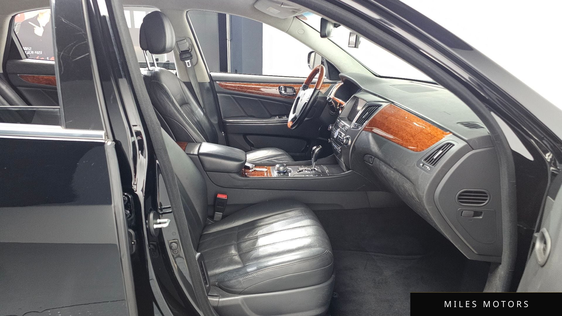 Hyundai Equus 2011 — миниатюра 11