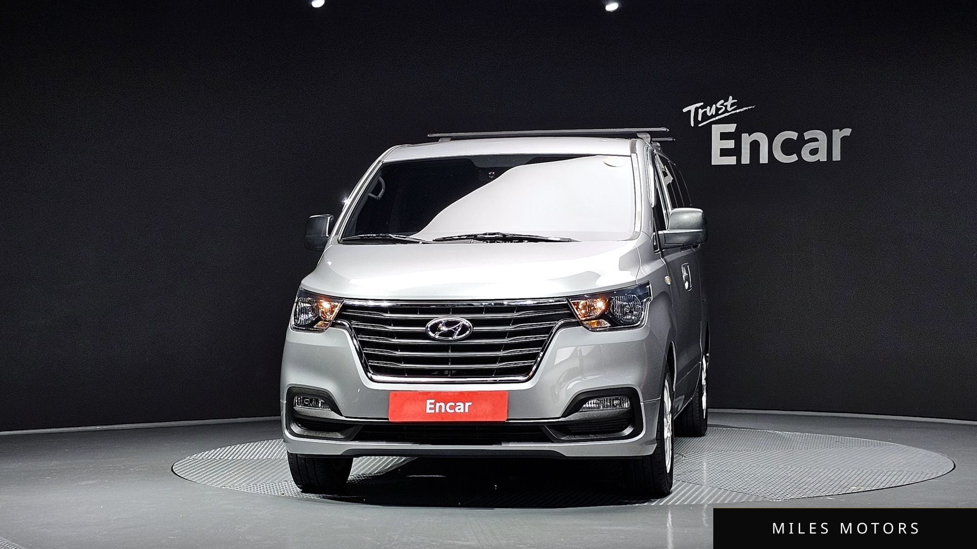 Hyundai Starex 2019 — миниатюра 3