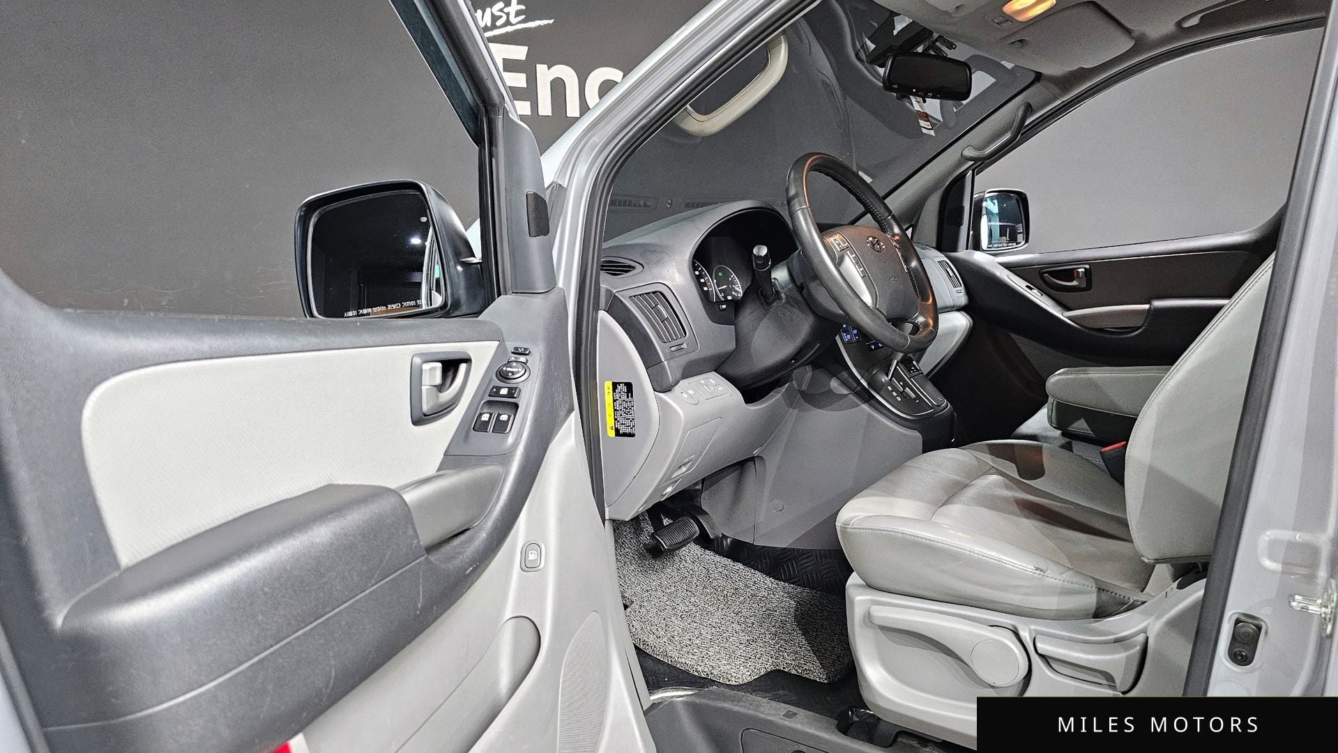 Hyundai Starex 2019 — миниатюра 11