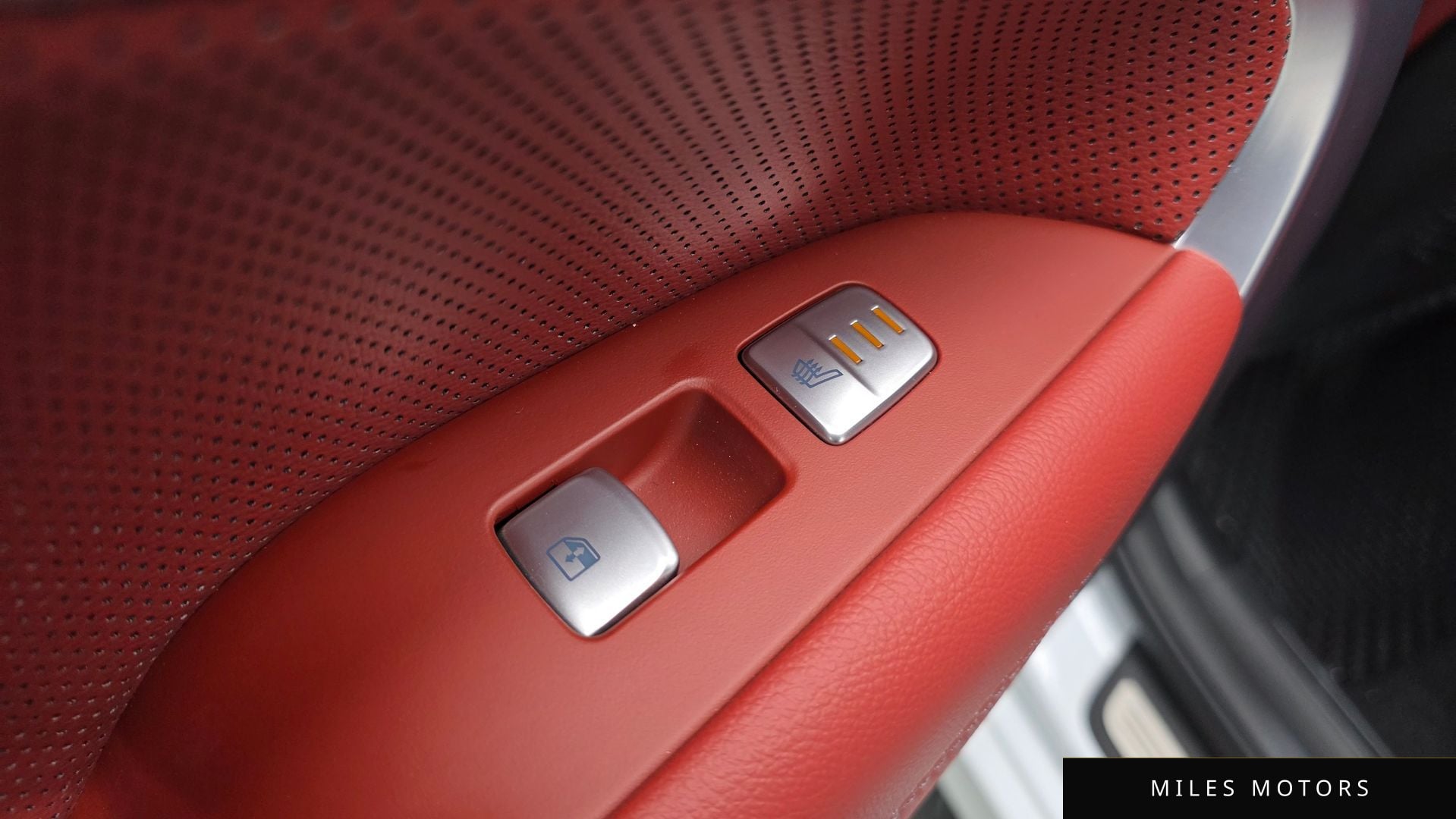 Genesis G70 2024 — миниатюра 18