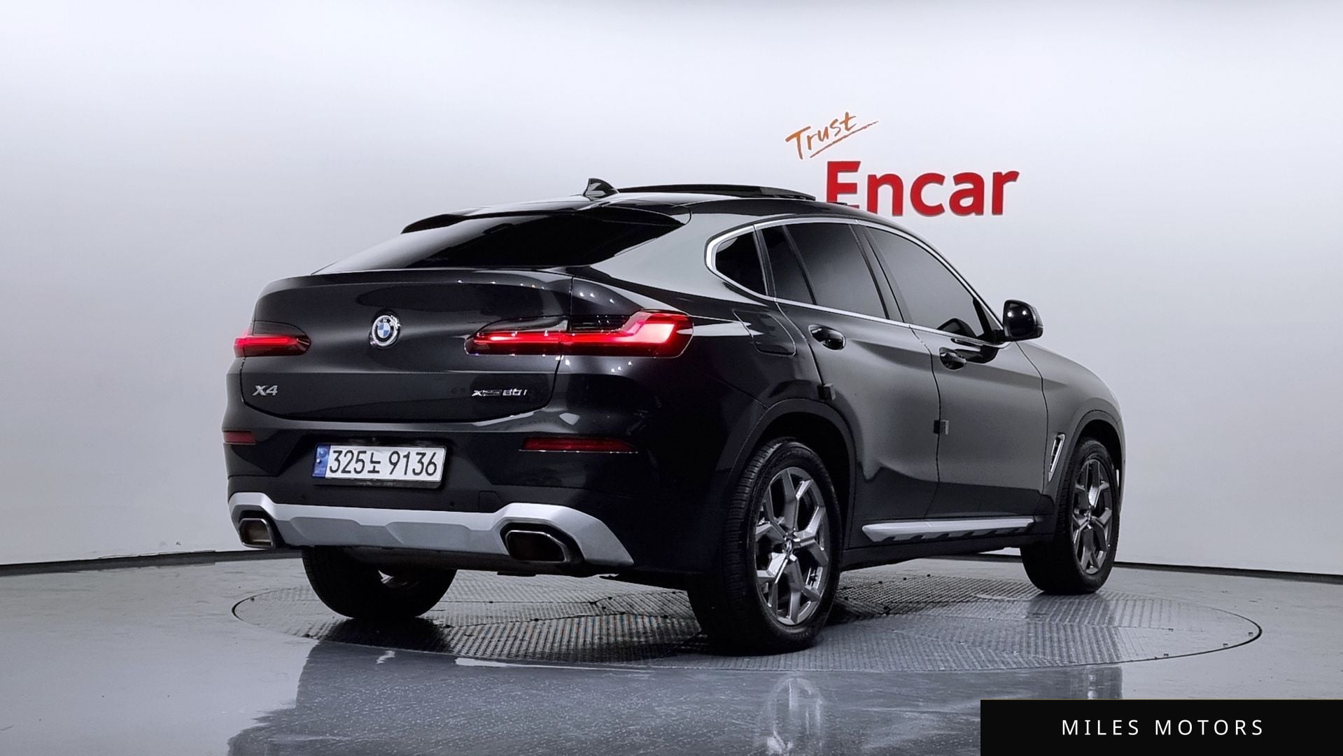 BMW X4 (G02) 2023 — миниатюра 2