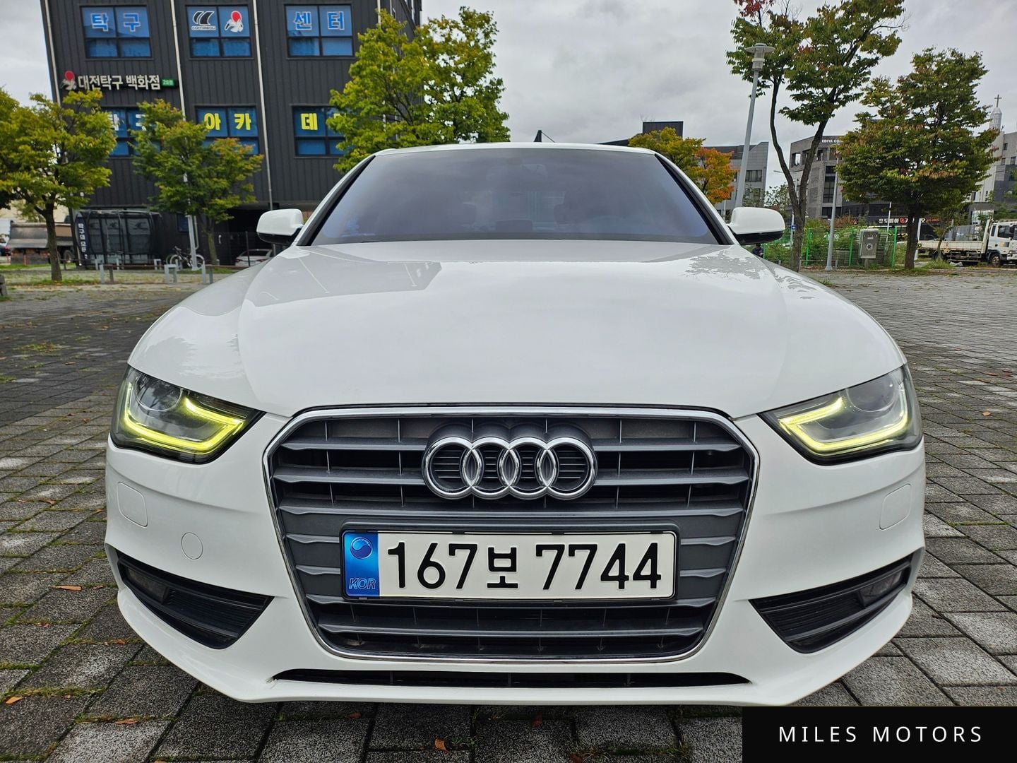 Audi A4 2015 — фото 1 из 12