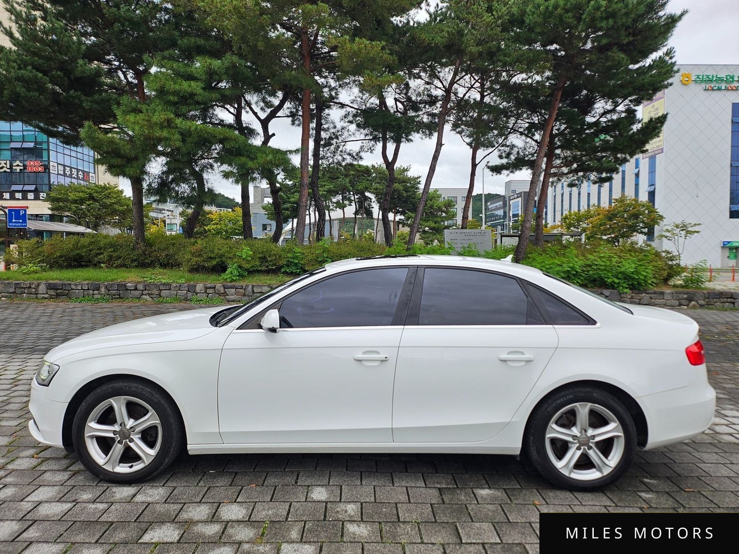 Audi A4 2015 — миниатюра 3