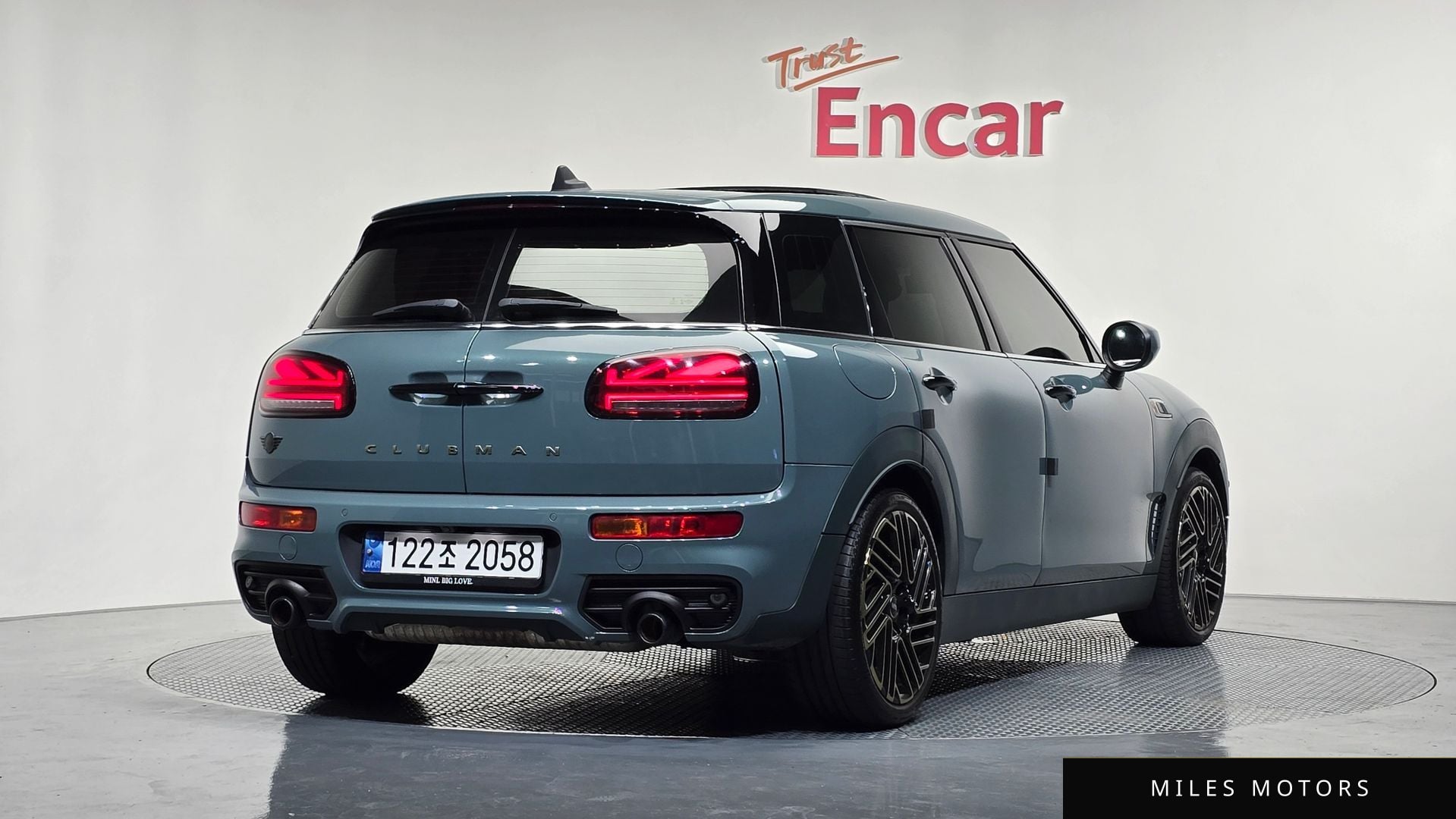 MINI 쿠퍼 S 클럽맨 2023 — миниатюра 2