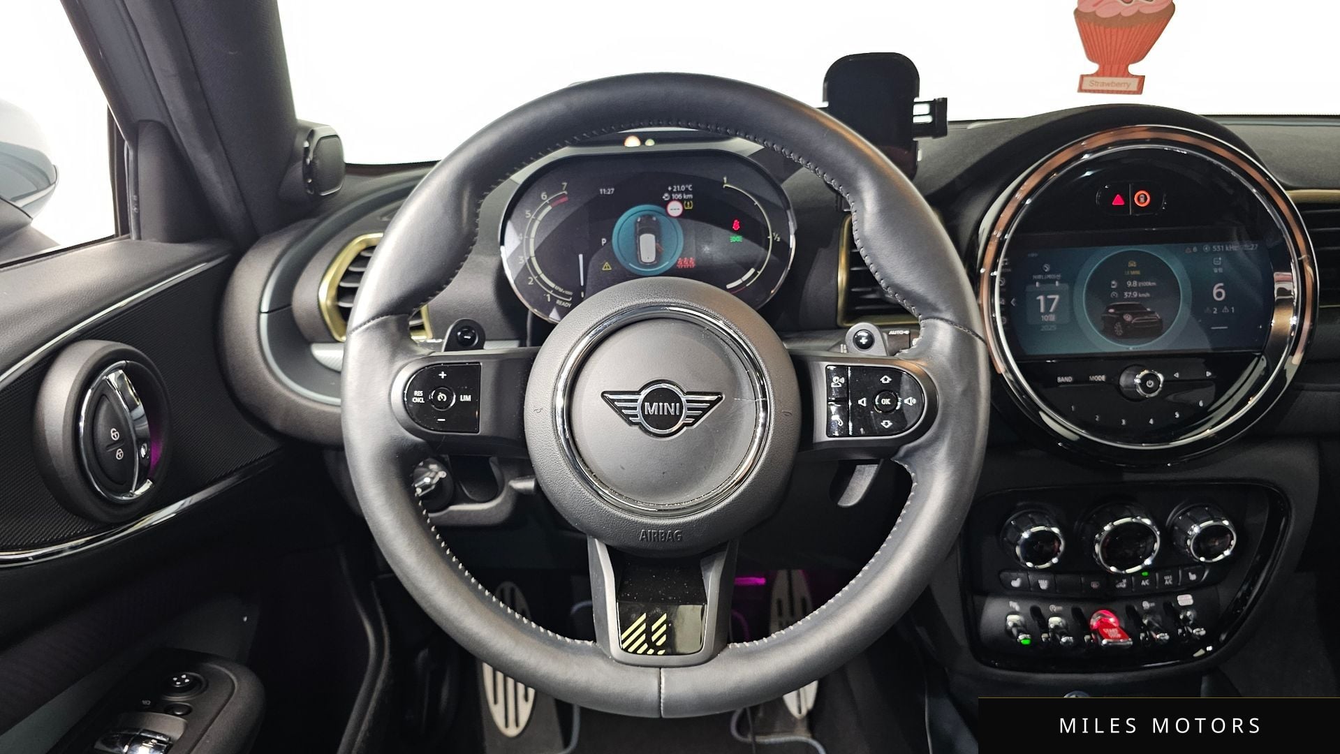 MINI 쿠퍼 S 클럽맨 2023 — миниатюра 13