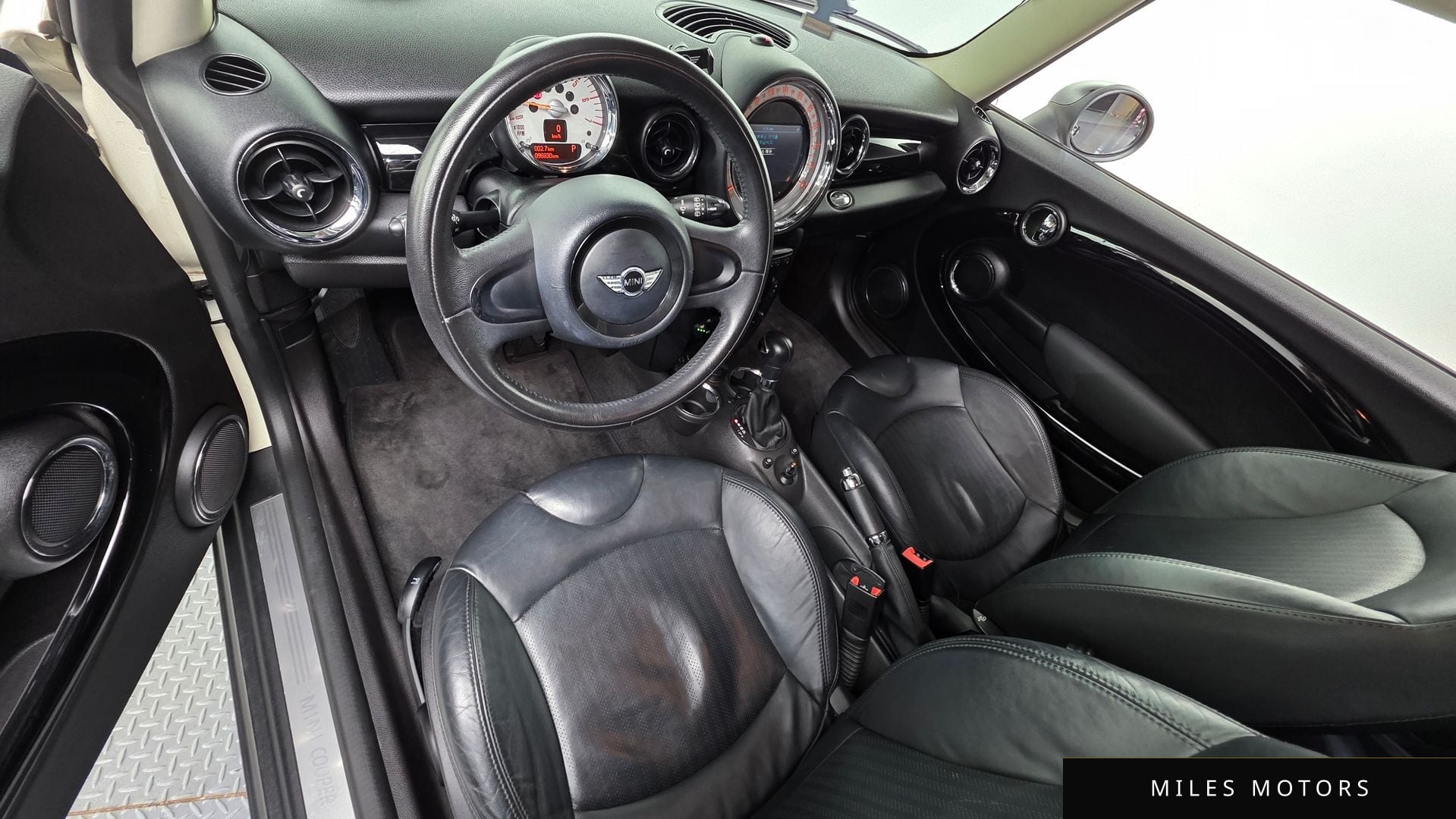 MINI Cooper D 2013 — миниатюра 7