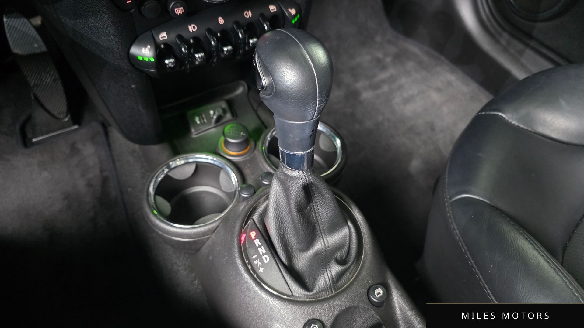 MINI Cooper D 2013 — миниатюра 9
