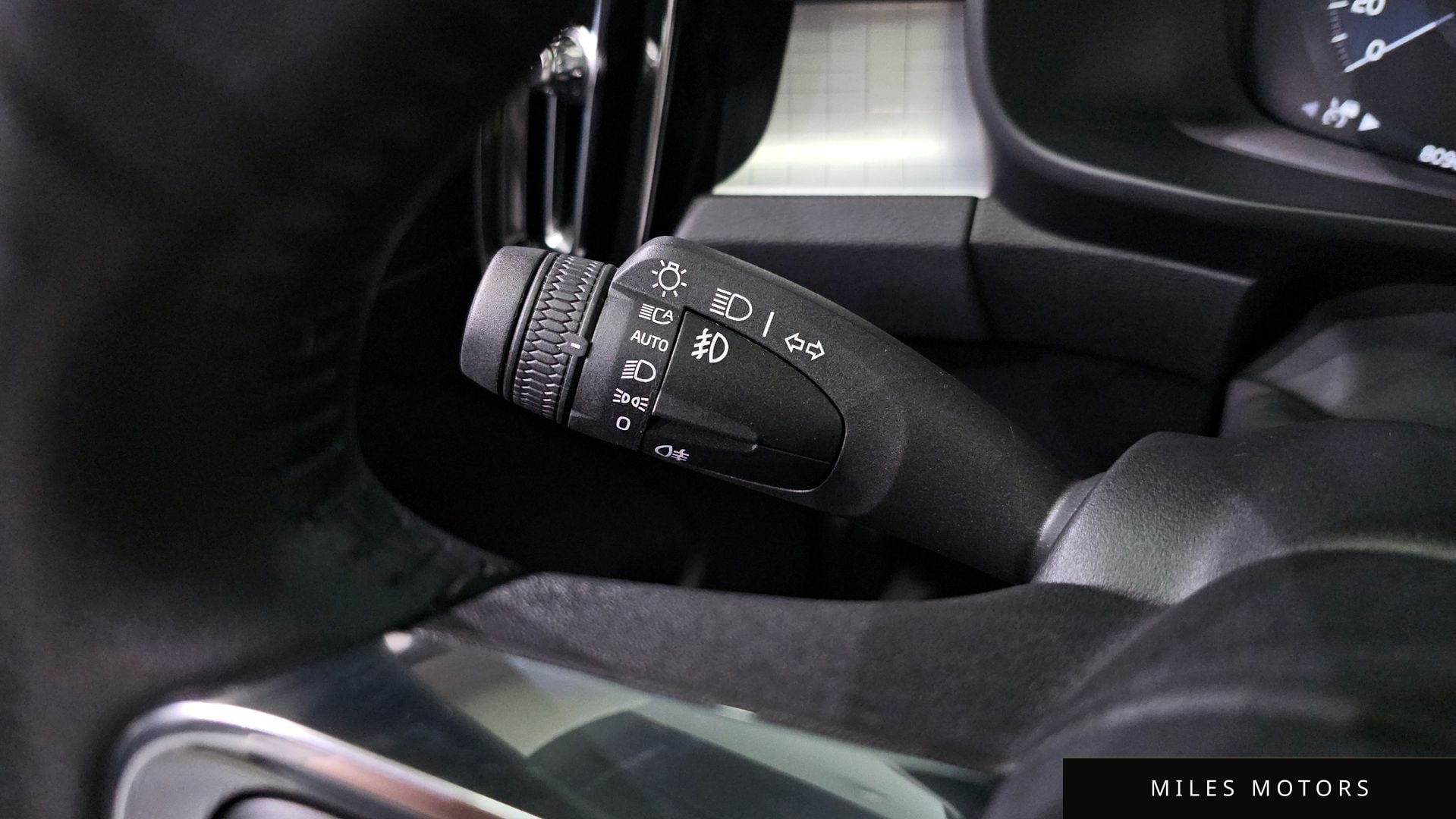 Volvo XC40 2021 — миниатюра 15