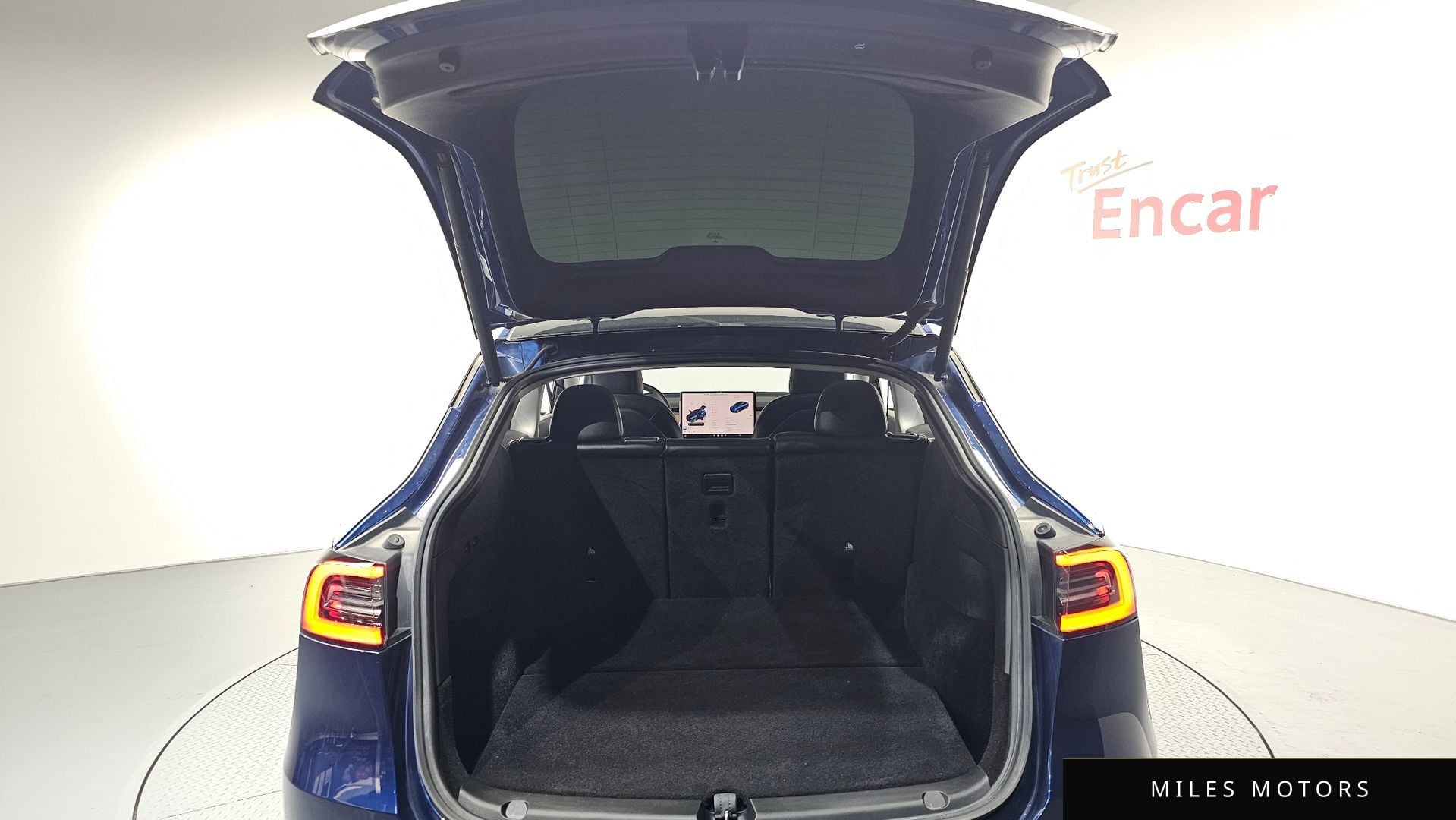Tesla 모델 Y 2022 — миниатюра 20