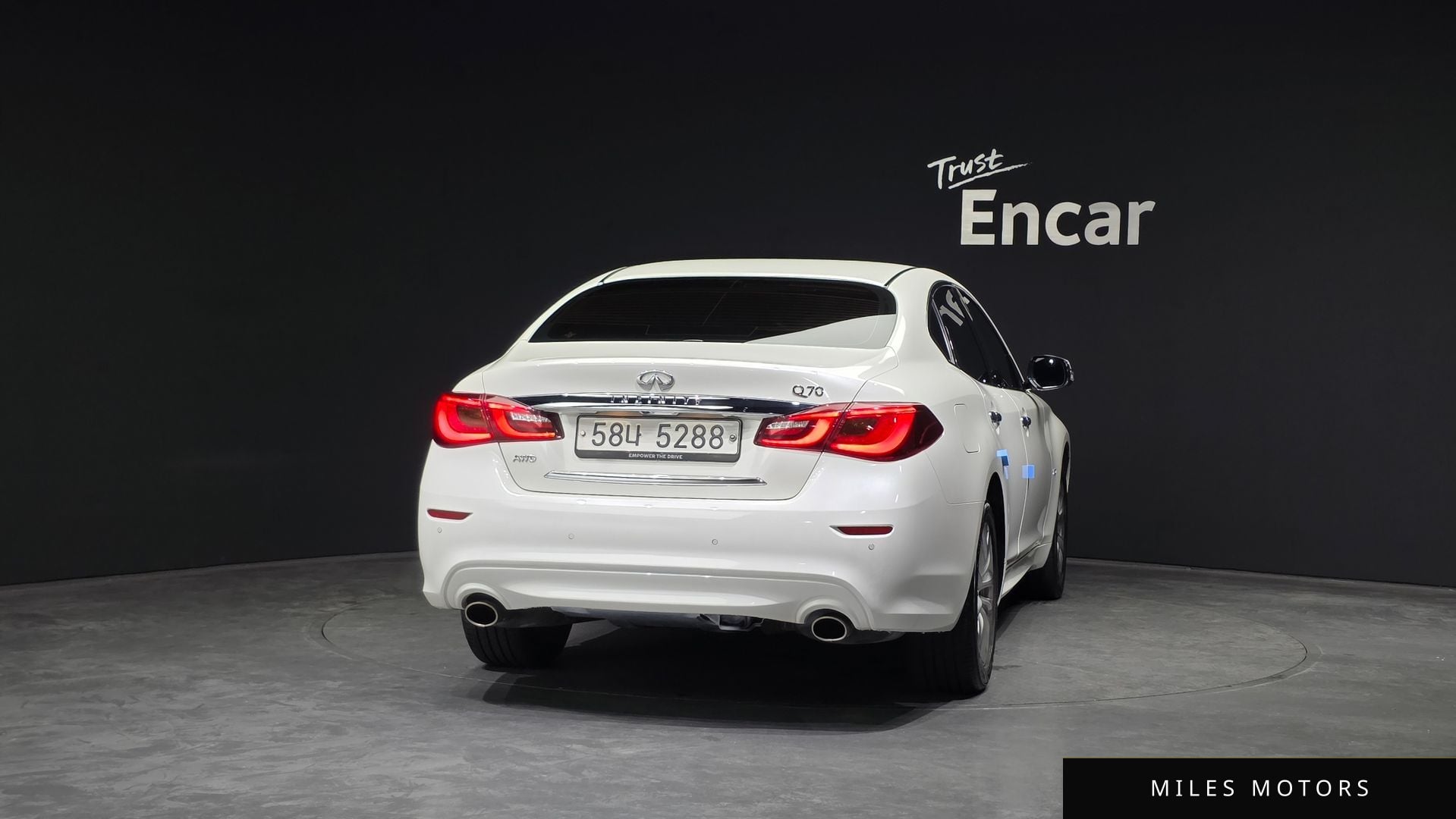 Infiniti Q70 2018 — миниатюра 4