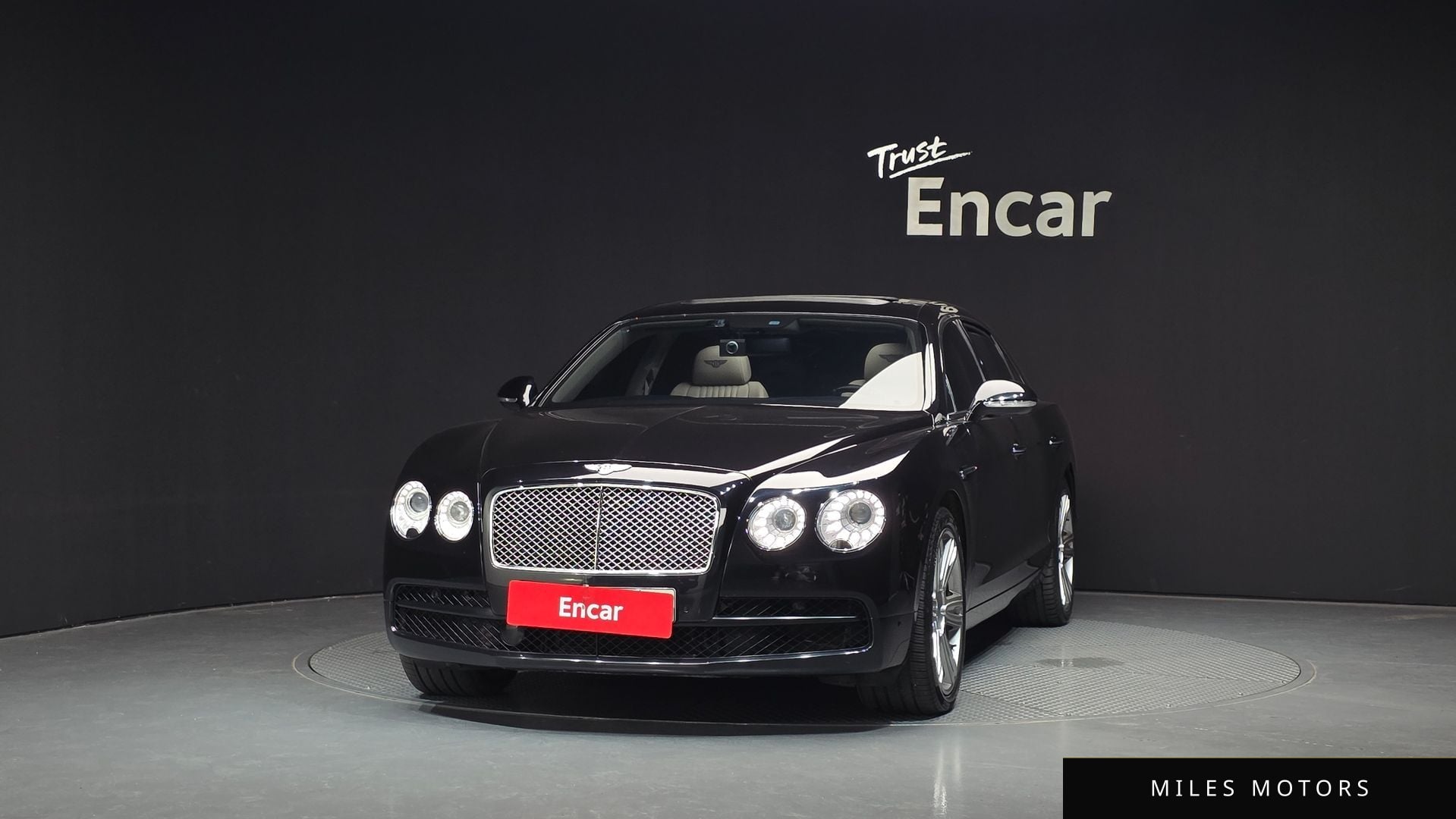 Bentley 플라잉스퍼 2018 — миниатюра 3