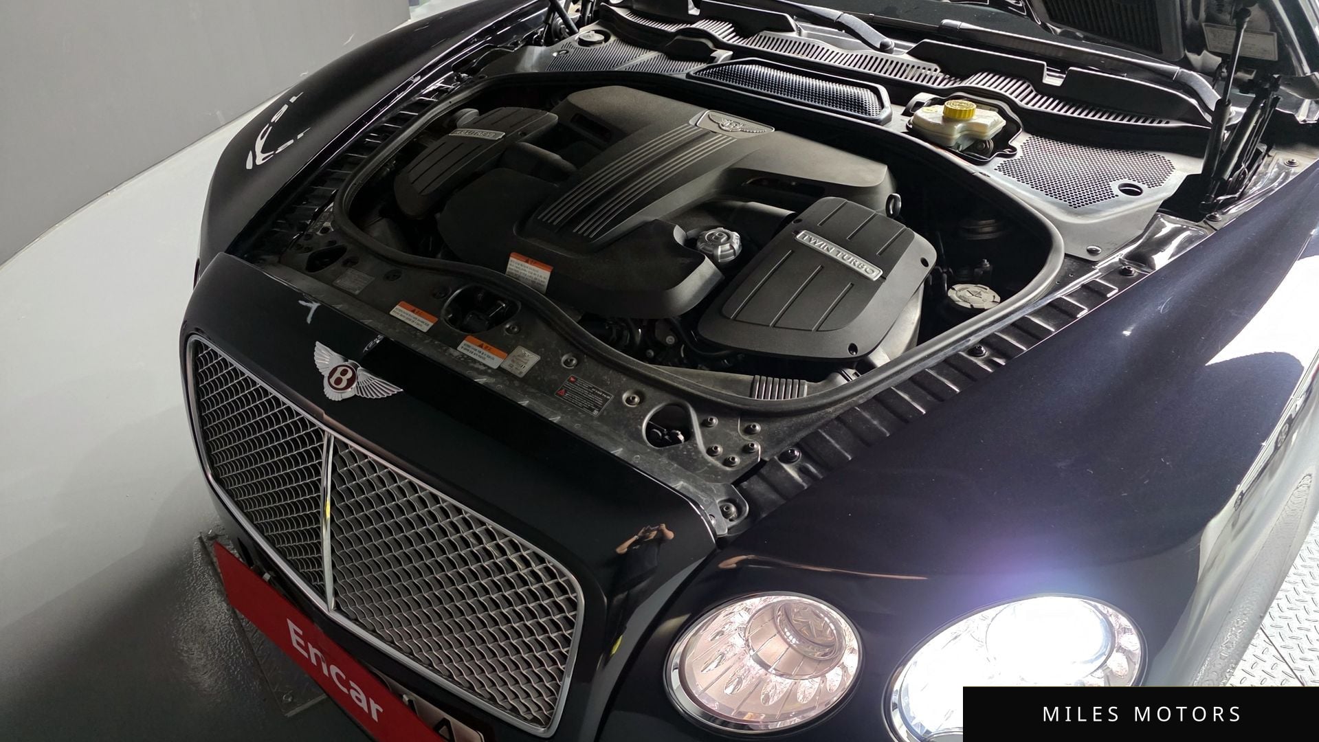 Bentley 플라잉스퍼 2018 — миниатюра 6