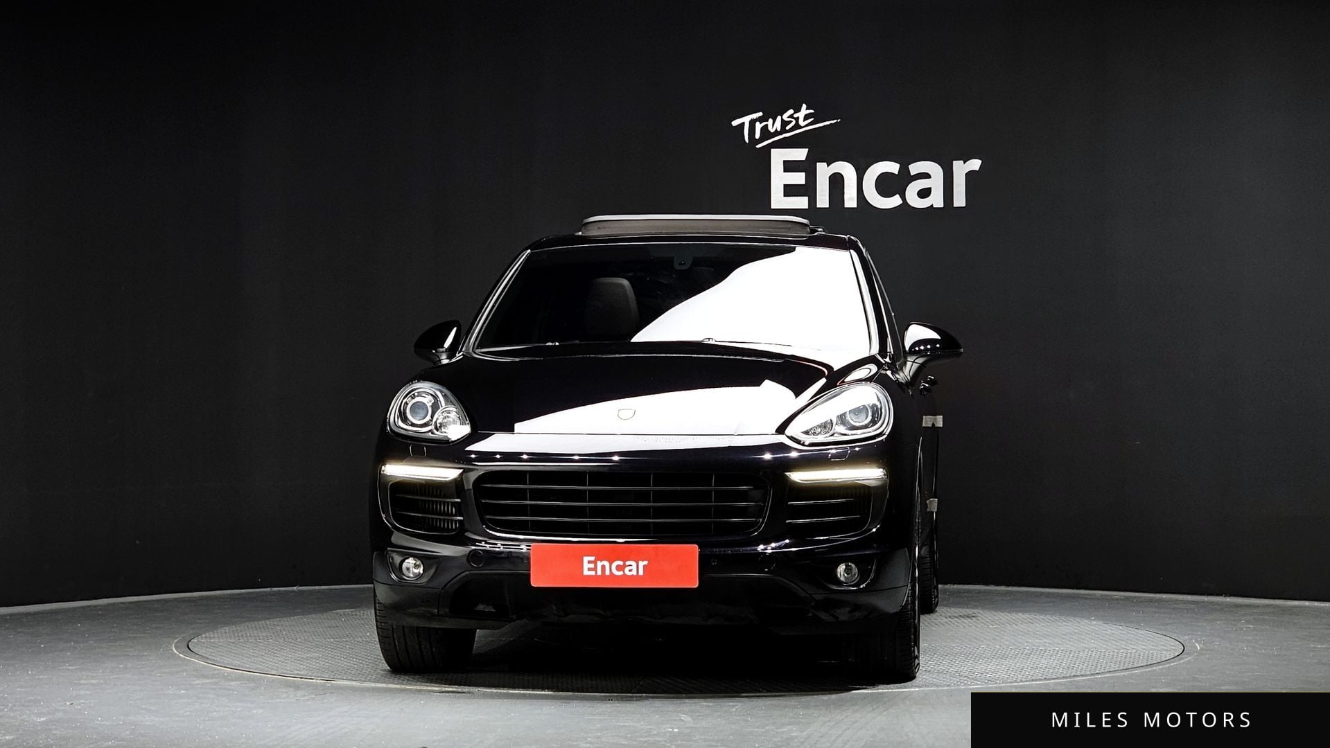 Porsche Cayenne 2015 — миниатюра 3