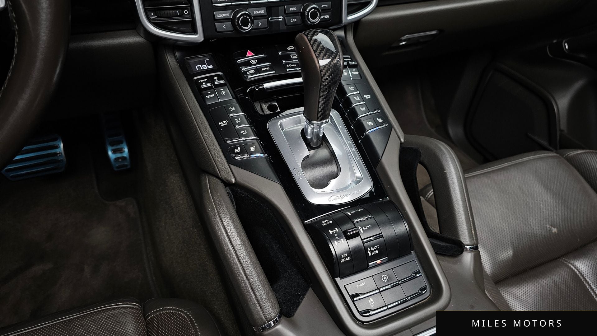 Porsche Cayenne 2015 — миниатюра 9