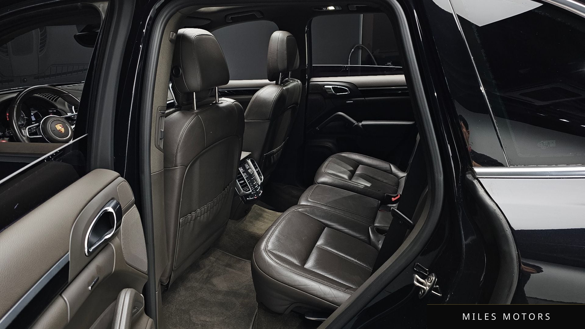 Porsche Cayenne 2015 — миниатюра 12