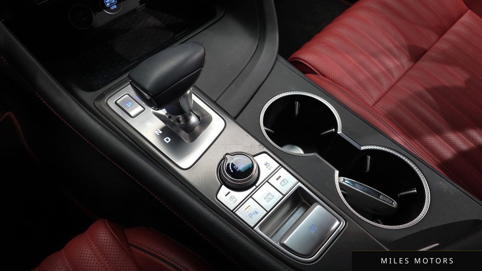 Genesis 뉴 G70 2024 — миниатюра 9