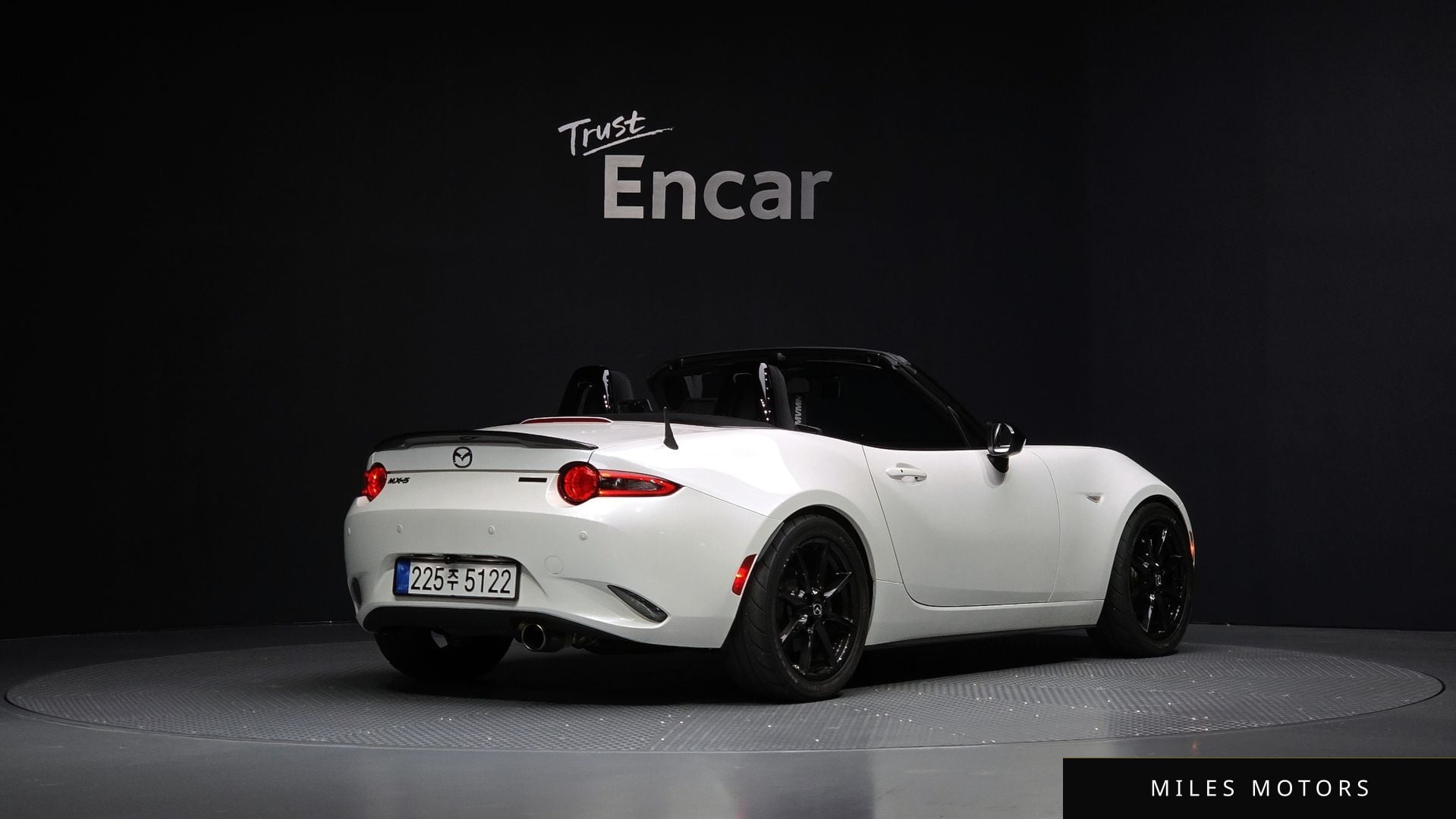 Mazda MX-5 MIATA 2021 — миниатюра 2