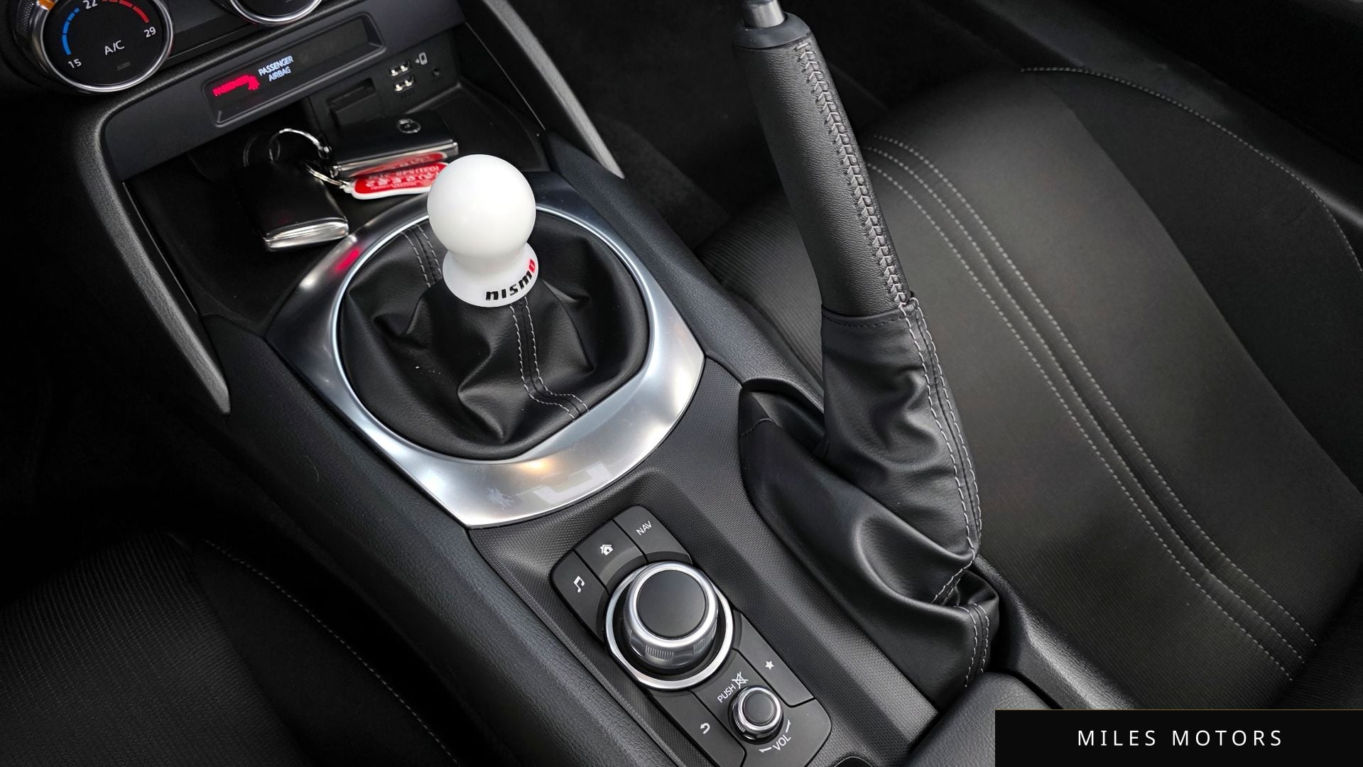 Mazda MX-5 MIATA 2021 — миниатюра 9