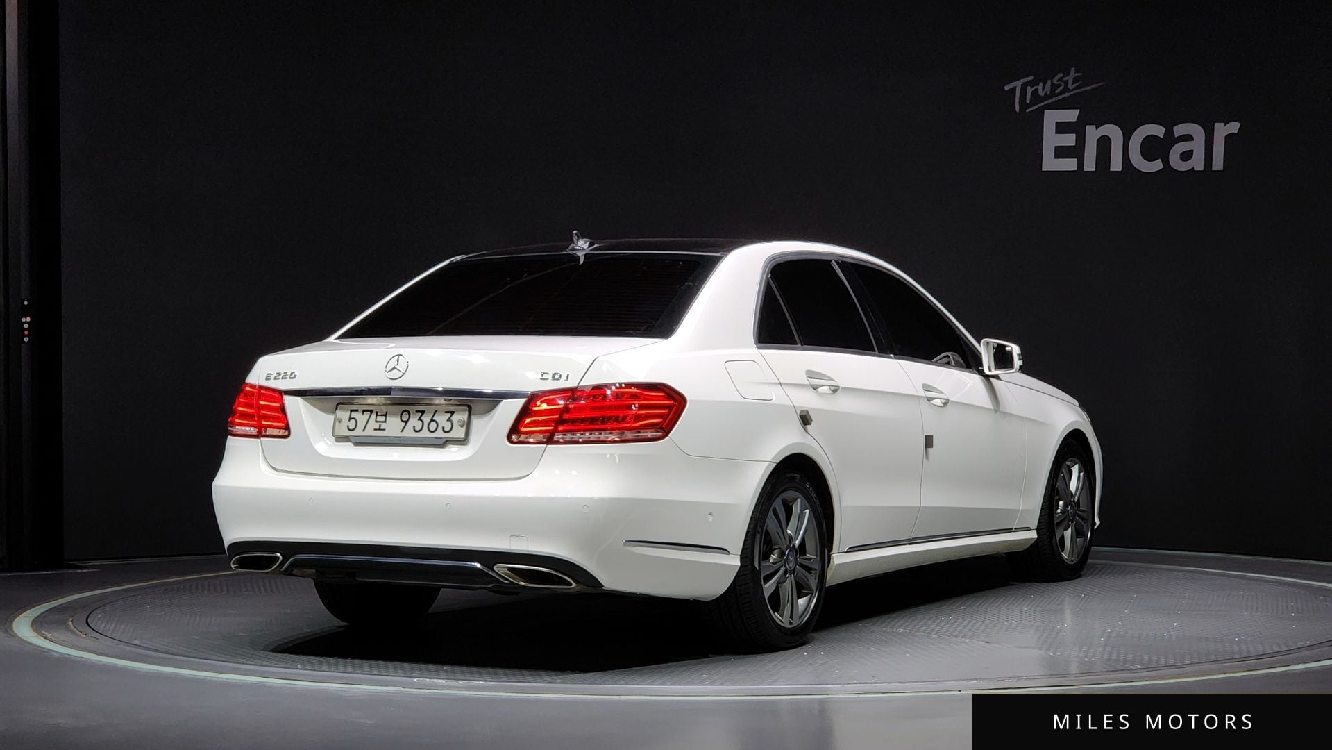 Mercedes-Benz E-Class W212 2014 — миниатюра 2