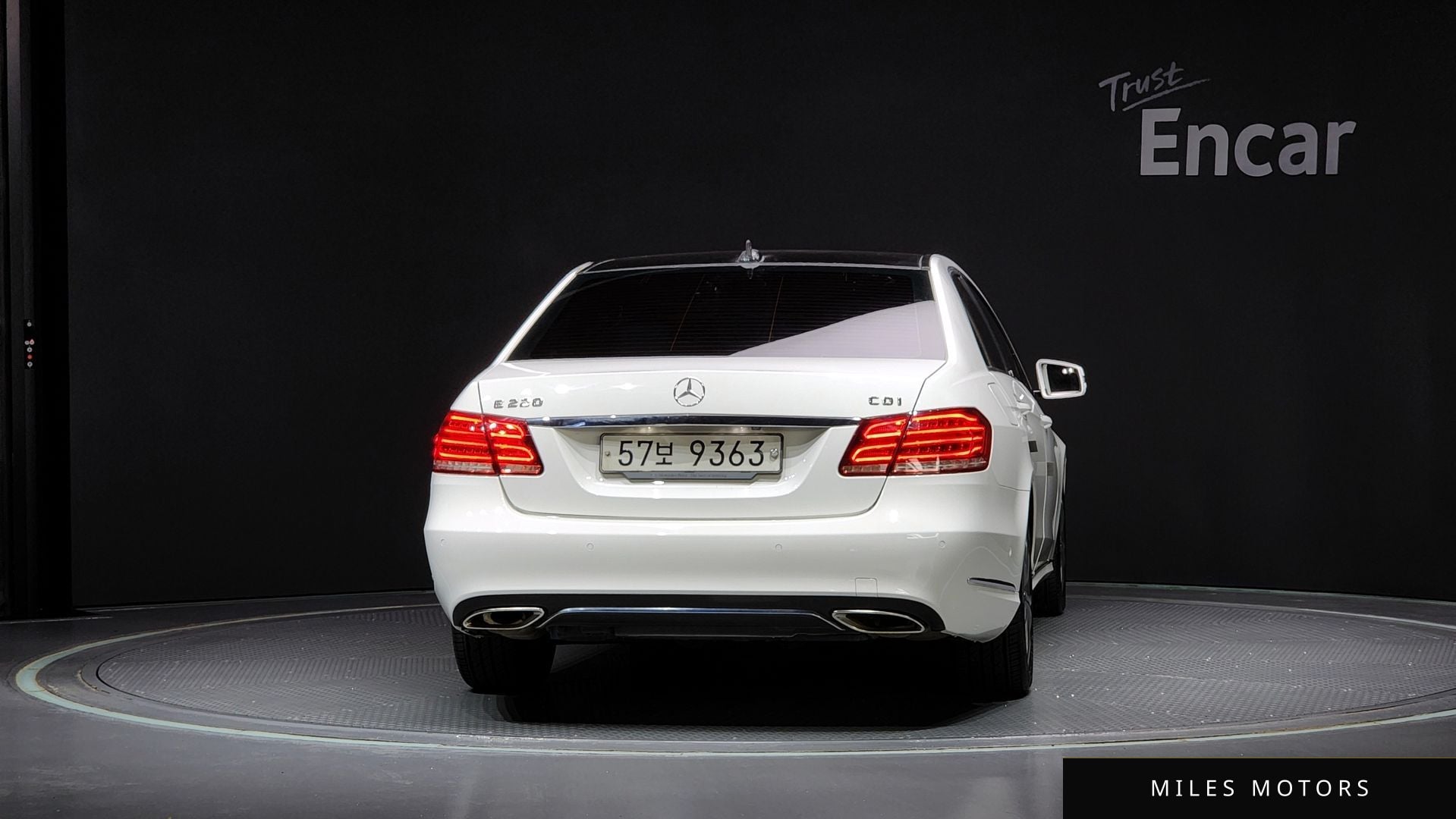 Mercedes-Benz E-Class W212 2014 — миниатюра 4