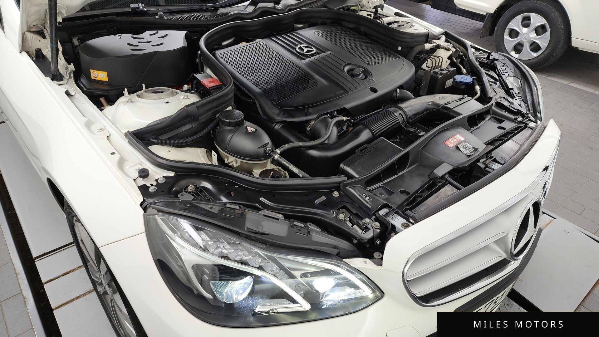 Mercedes-Benz E-Class W212 2014 — миниатюра 6