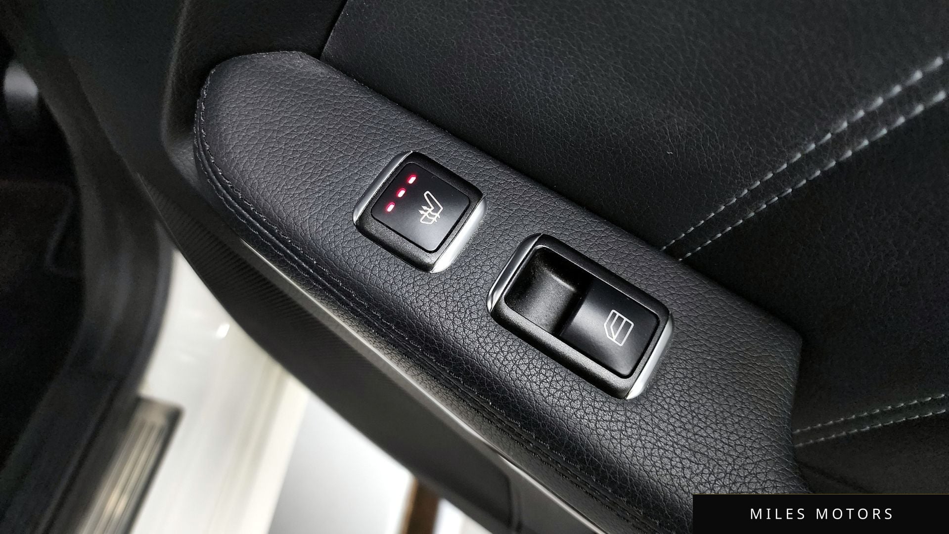 Mercedes-Benz E-Class W212 2014 — миниатюра 19