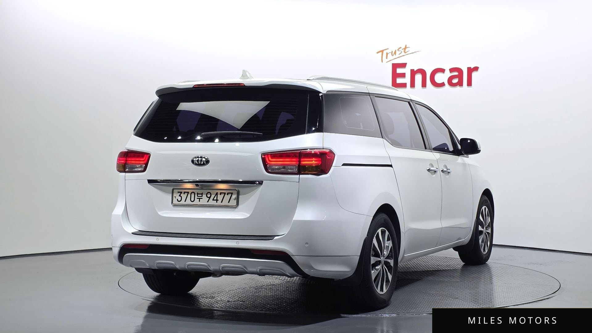 Kia Canival 2018 — миниатюра 2